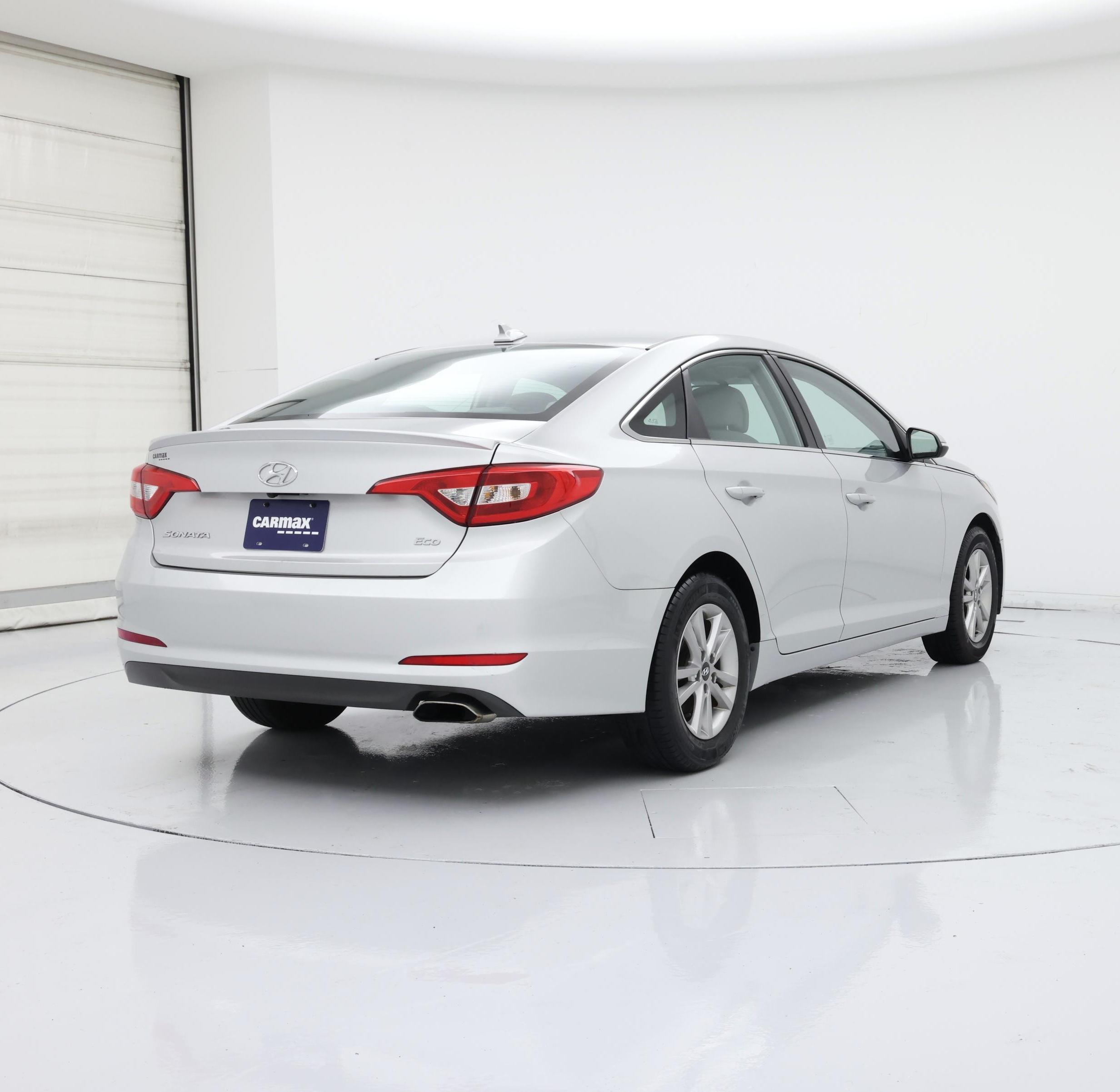 Thumbnail: 2016 Hyundai Sonata - 8