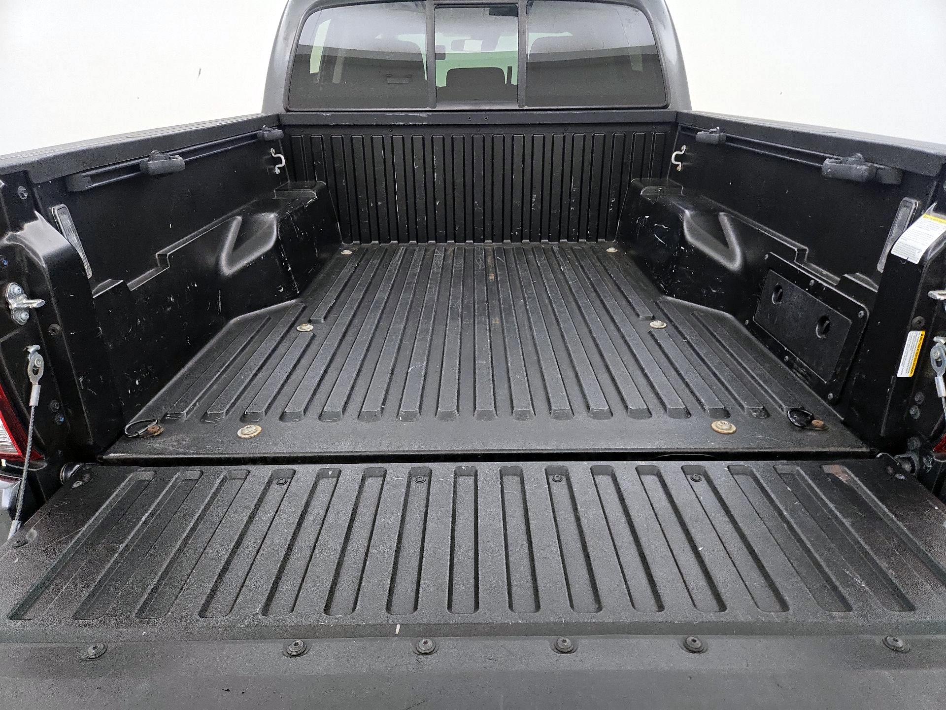 Thumbnail: 2023 Toyota Tacoma - 20