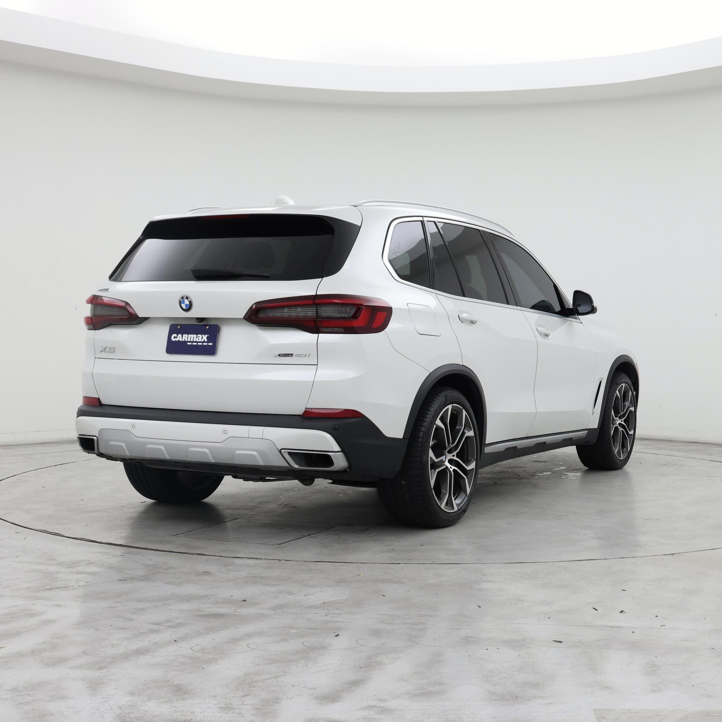 Thumbnail: 2022 BMW X5 - 8