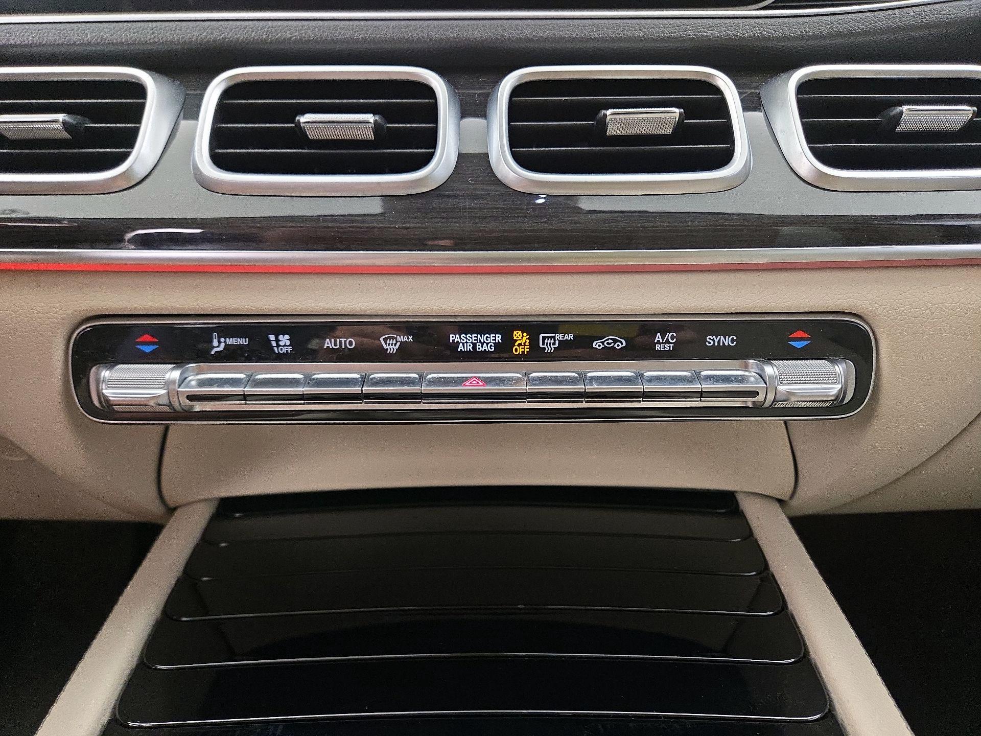 Thumbnail: 2020 Mercedes-Benz GLE - 17