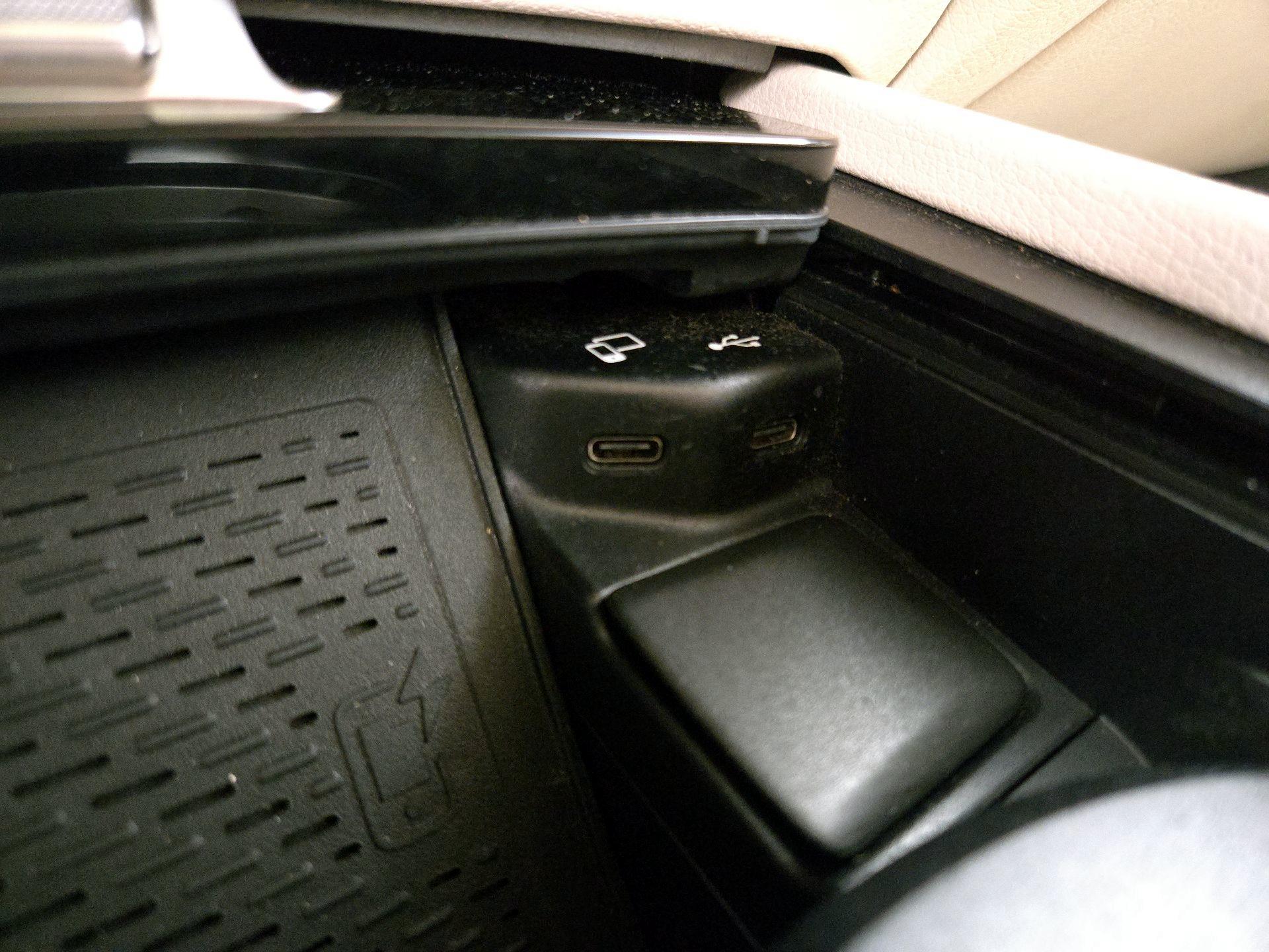 Thumbnail: 2020 Mercedes-Benz GLE - 19