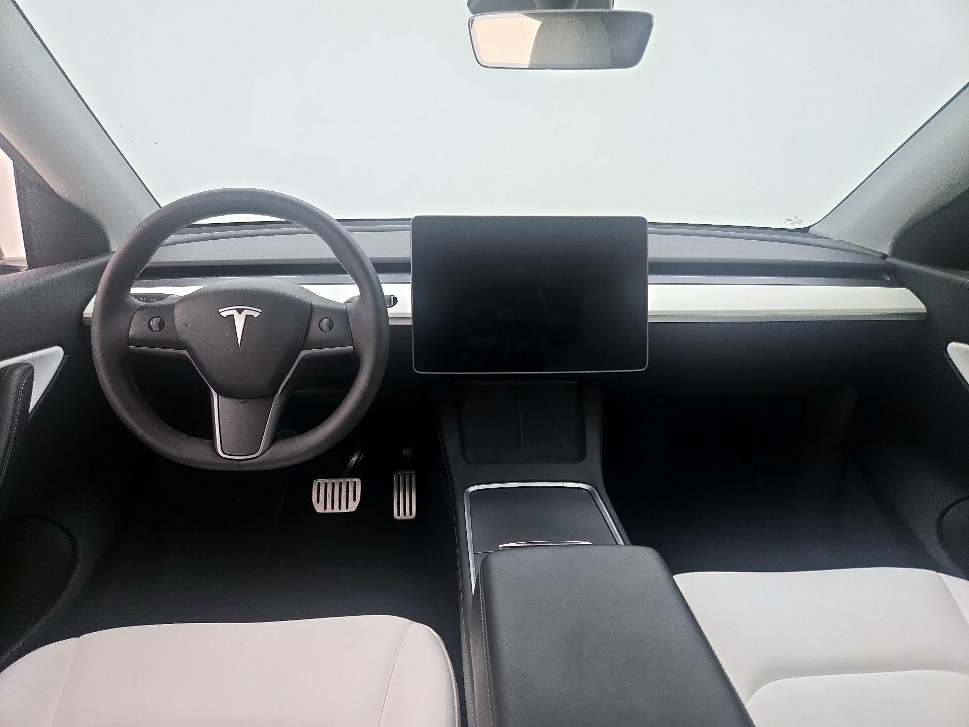 Thumbnail: 2022 Tesla Model Y - 9