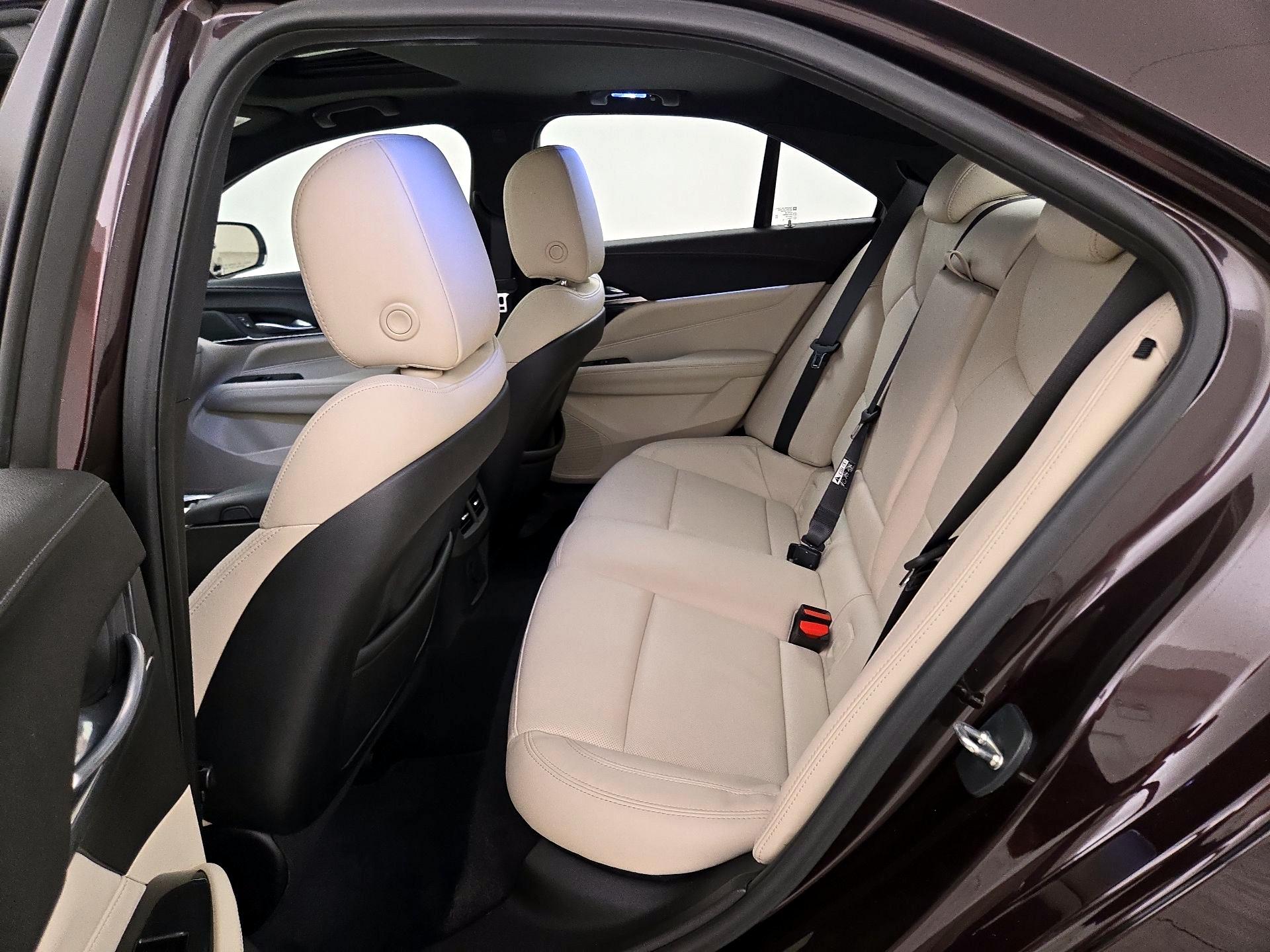 Thumbnail: 2020 Cadillac CT4 - 20