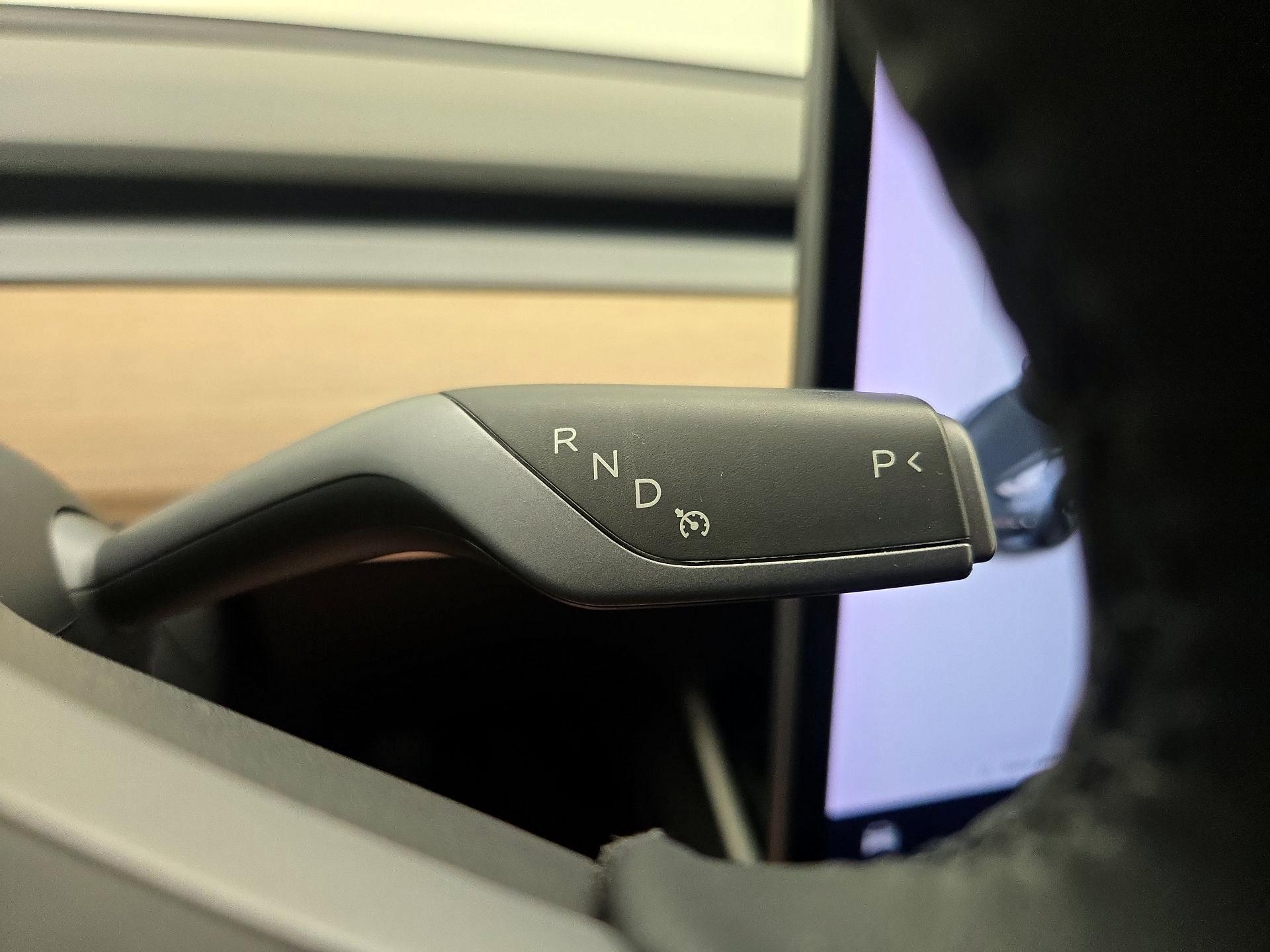 Thumbnail: 2020 Tesla Model 3 - 17