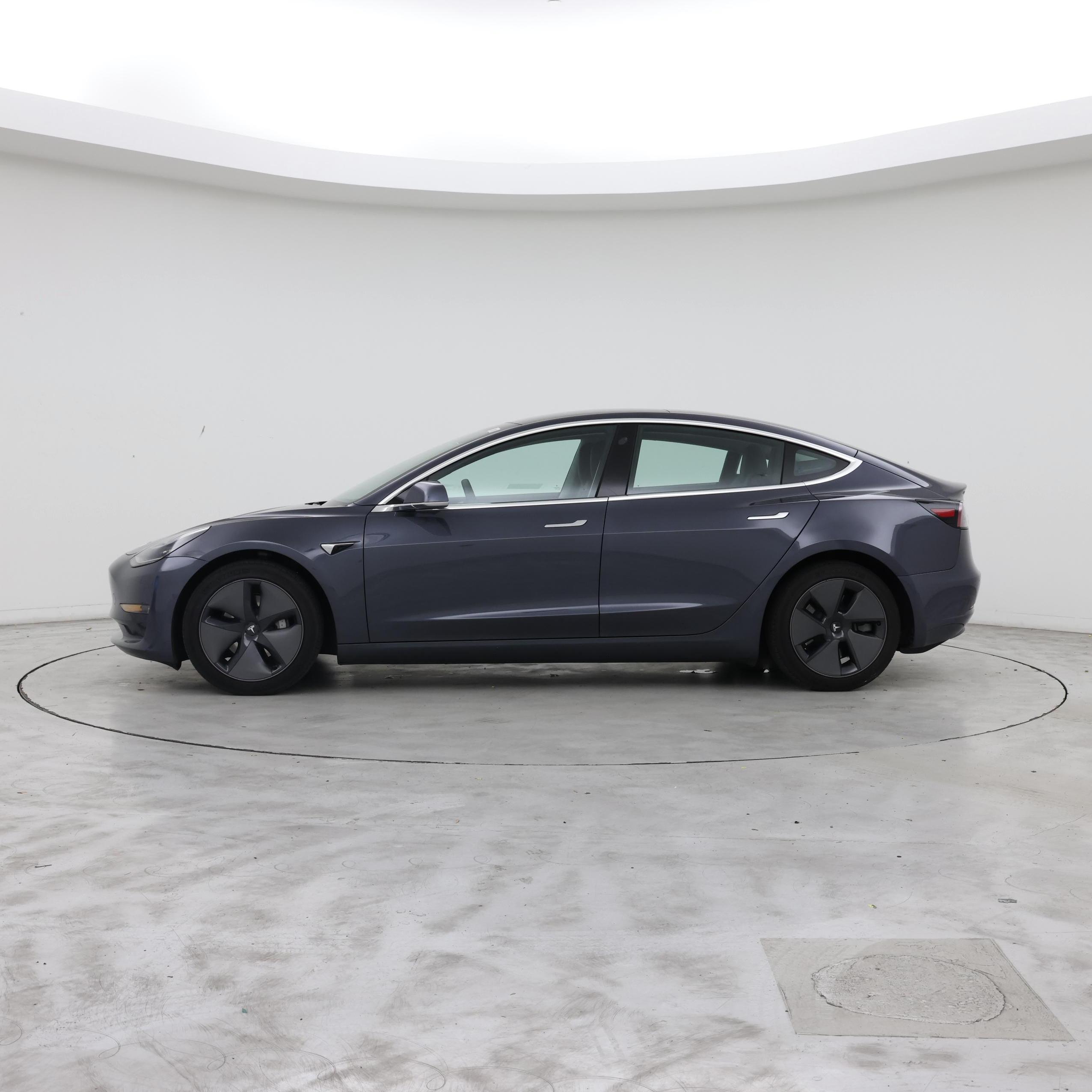 Thumbnail: 2020 Tesla Model 3 - 3