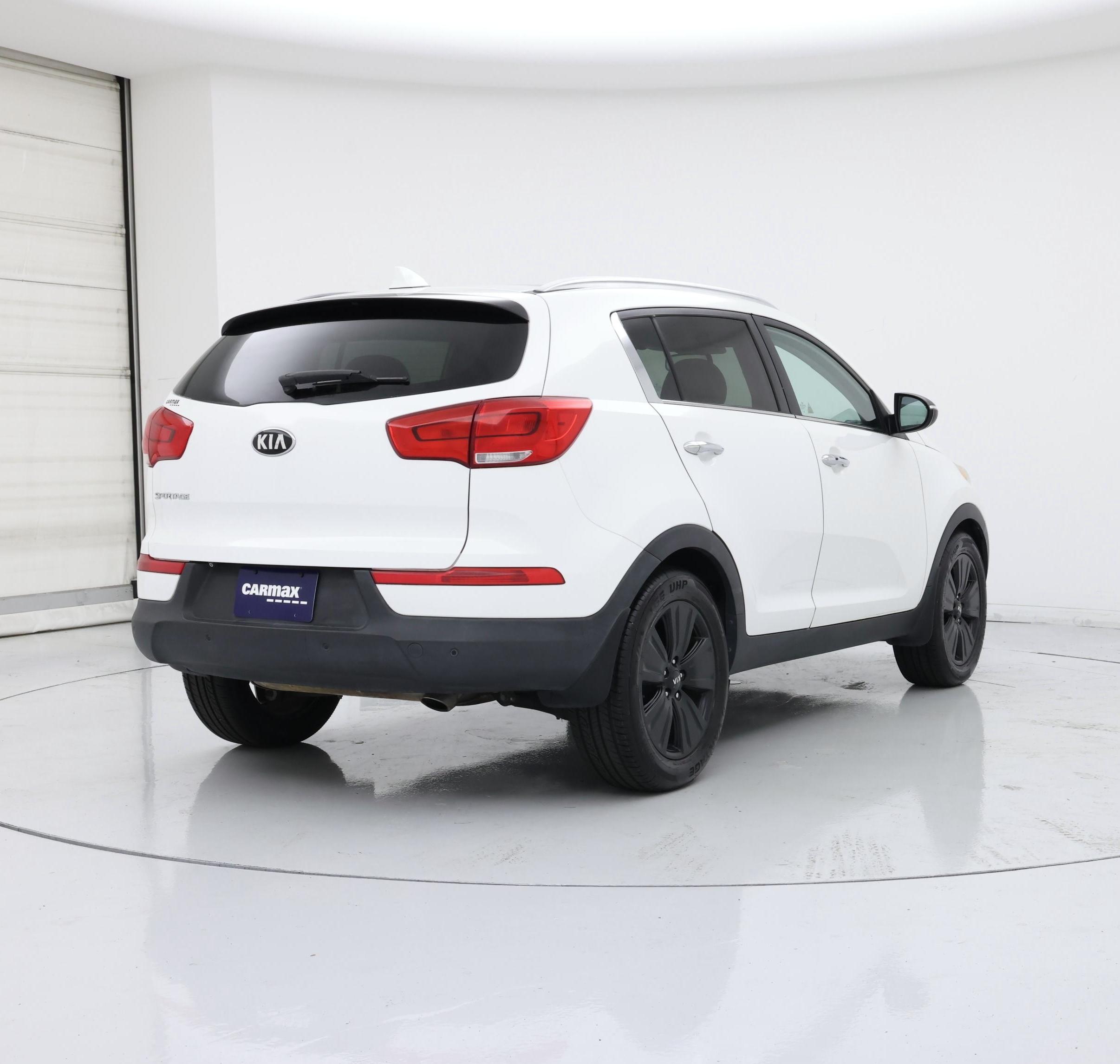 Thumbnail: 2015 Kia Sportage - 8