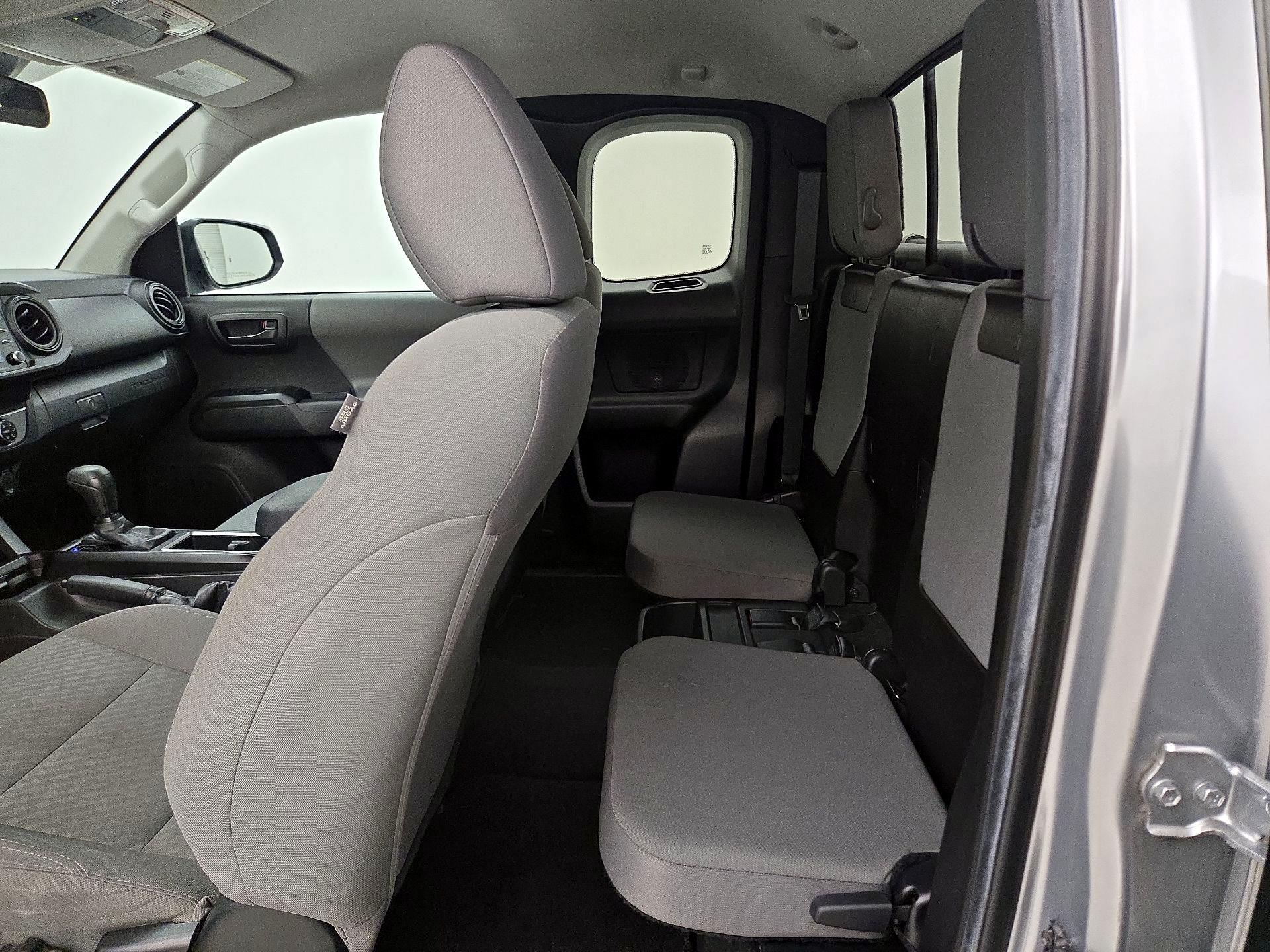 Thumbnail: 2022 Toyota Tacoma - 19