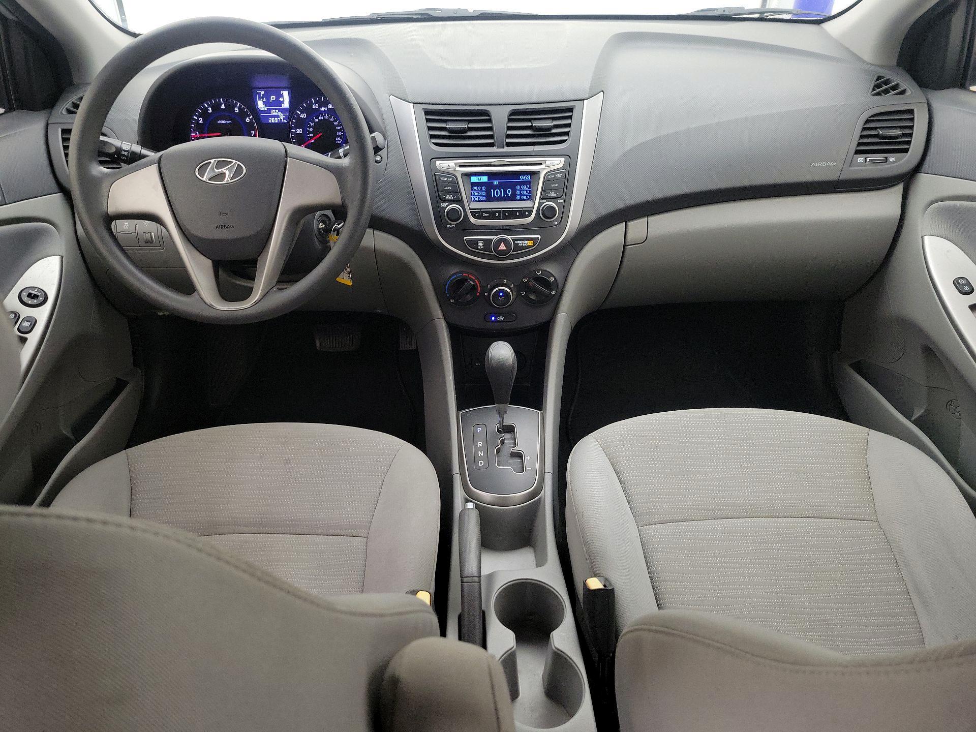 Thumbnail: 2015 Hyundai Accent - 9