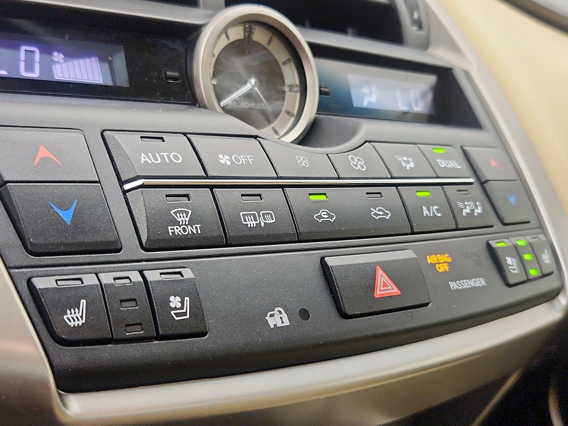 Thumbnail: 2016 Lexus NX - 16
