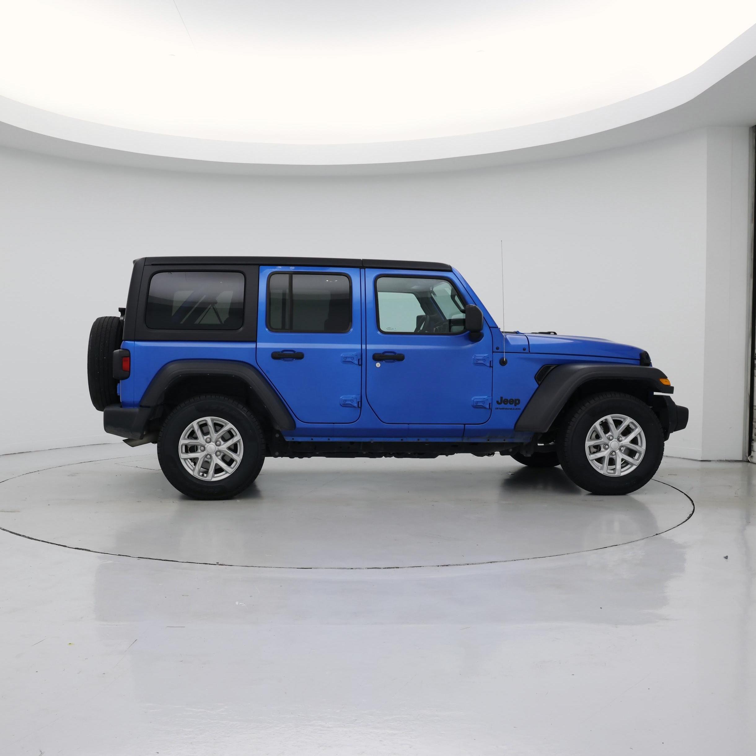Thumbnail: 2023 Jeep Wrangler - 6