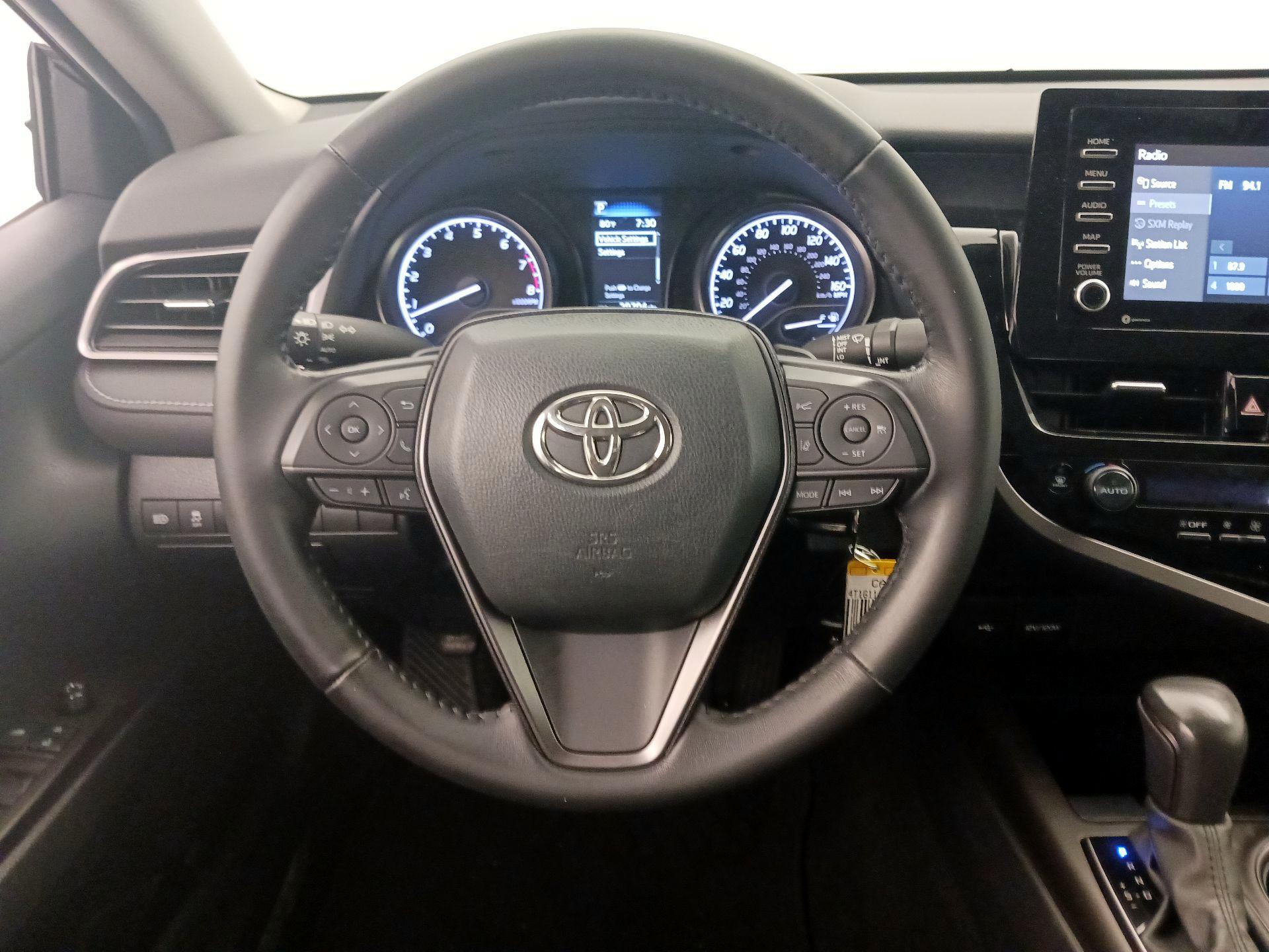 Thumbnail: 2023 Toyota Camry - 10