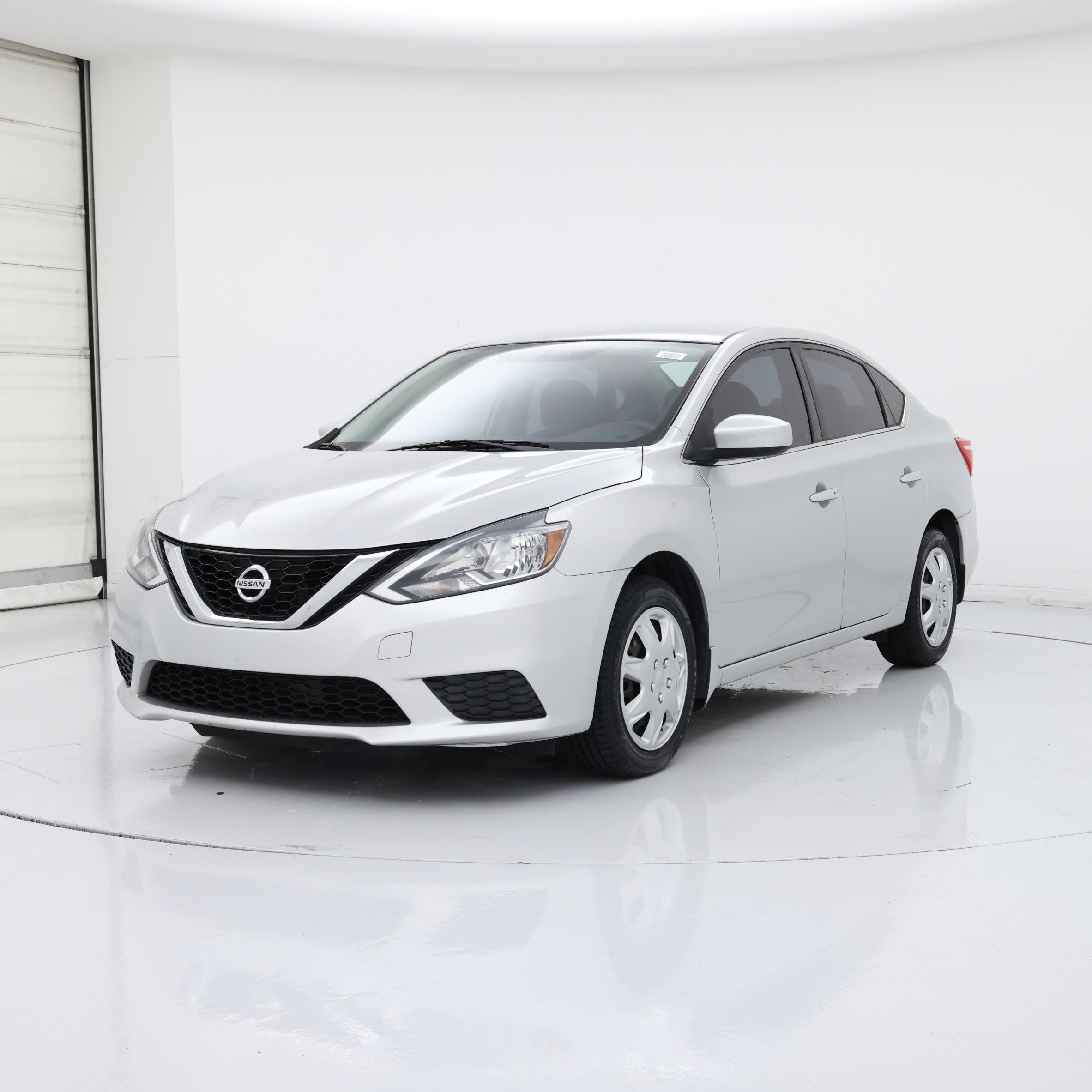 Thumbnail: 2017 Nissan Sentra - 4