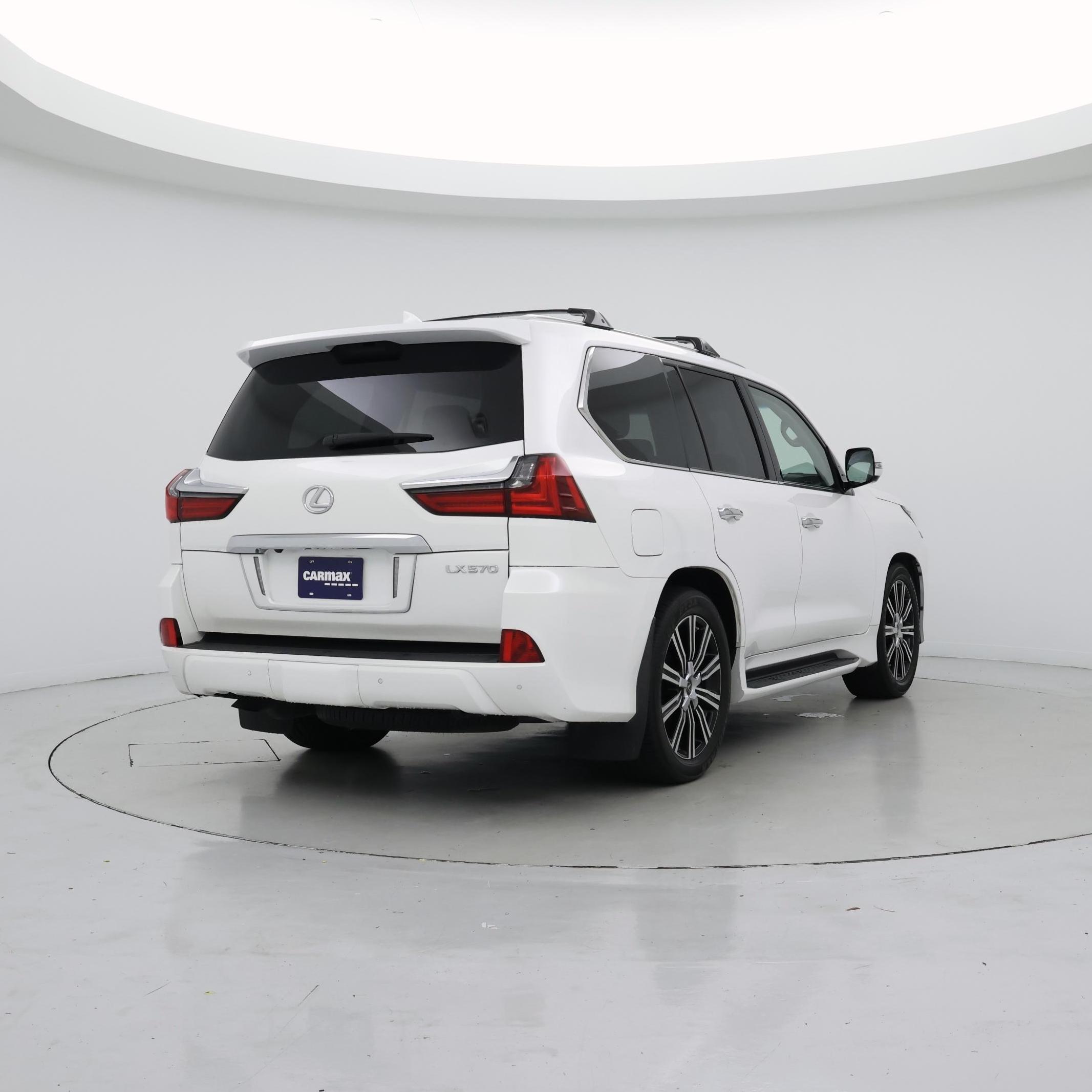 Thumbnail: 2021 Lexus LX - 8