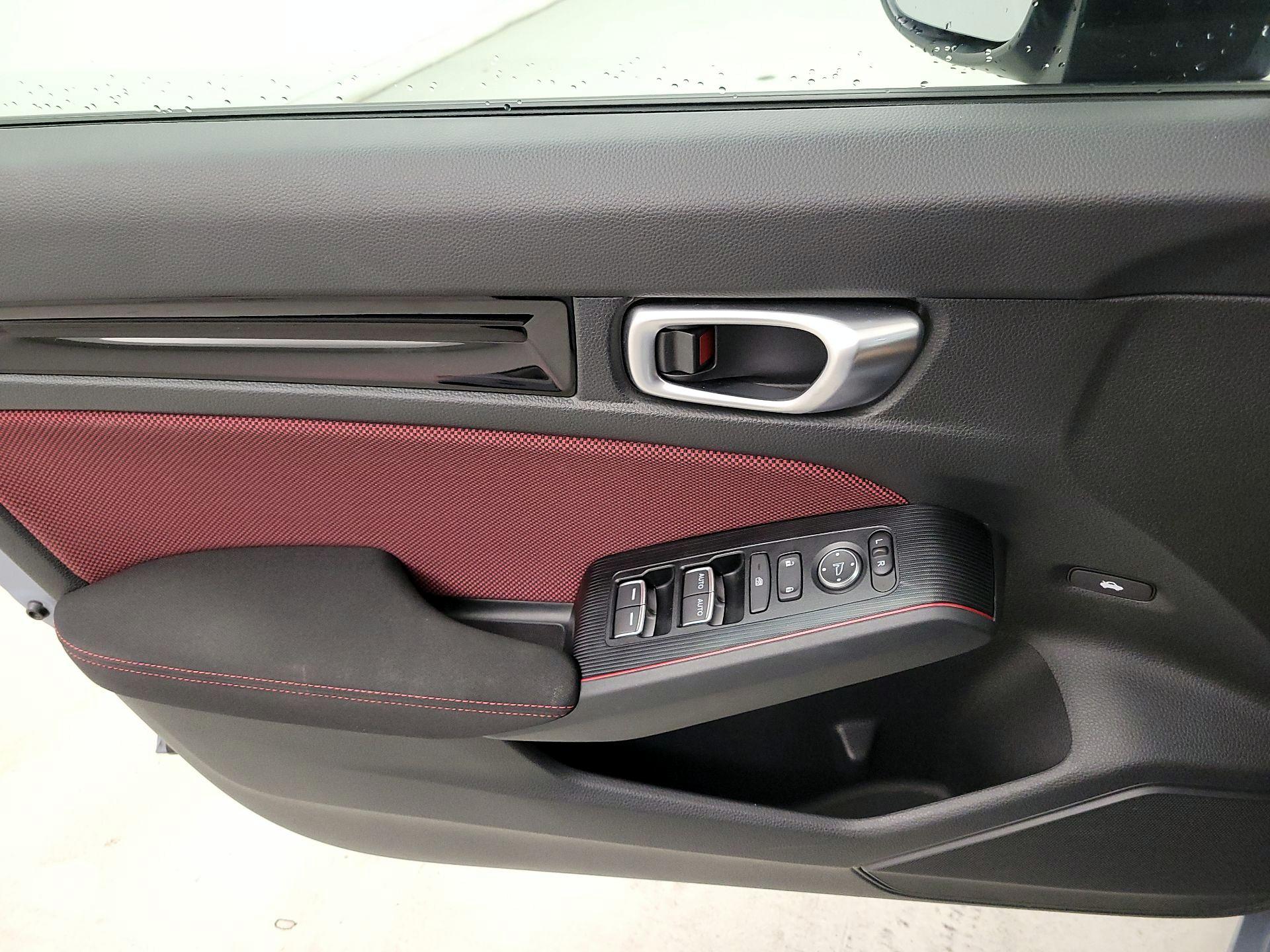 Thumbnail: 2023 Honda Civic - 12