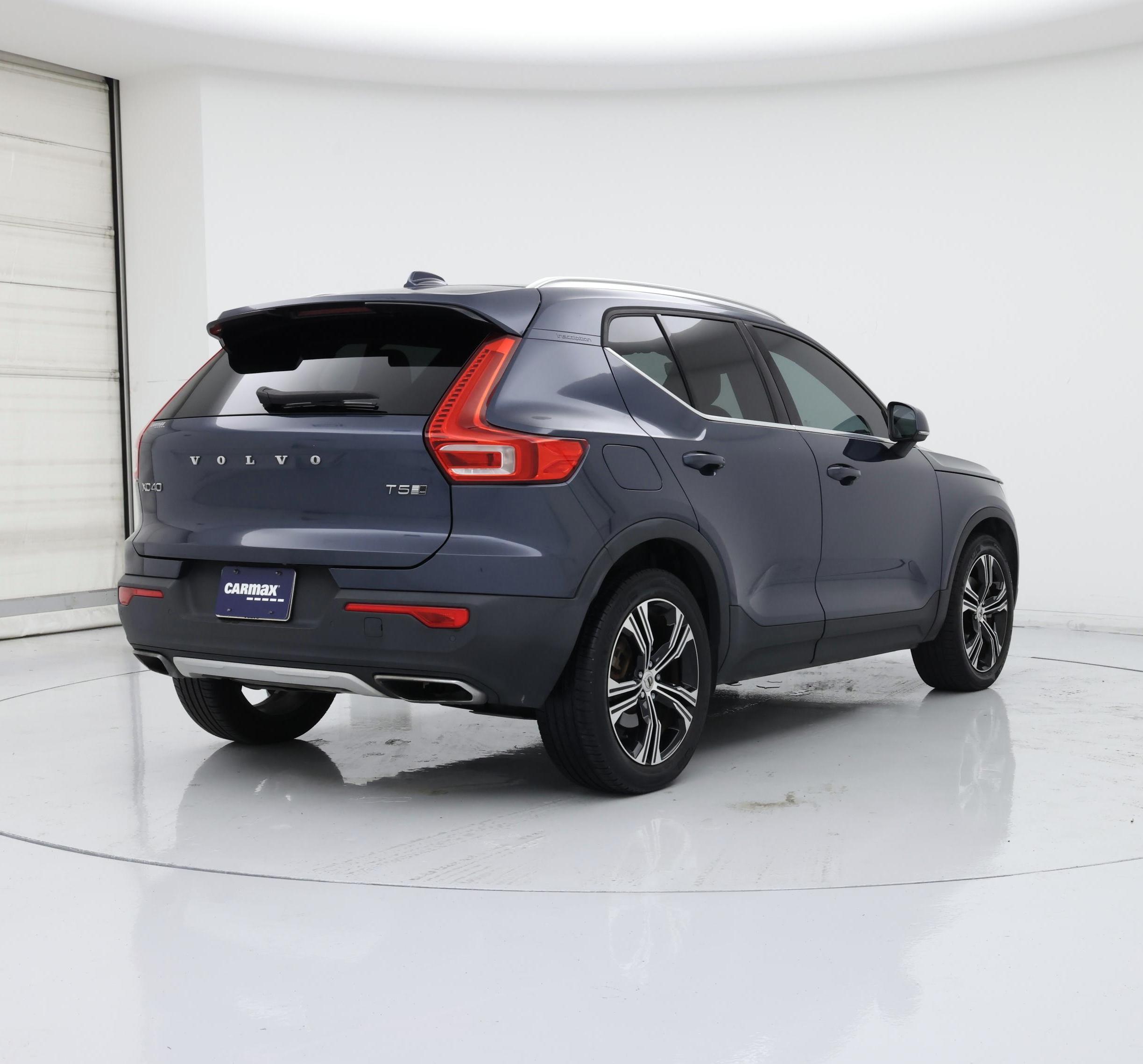 Thumbnail: 2020 Volvo XC40 - 8