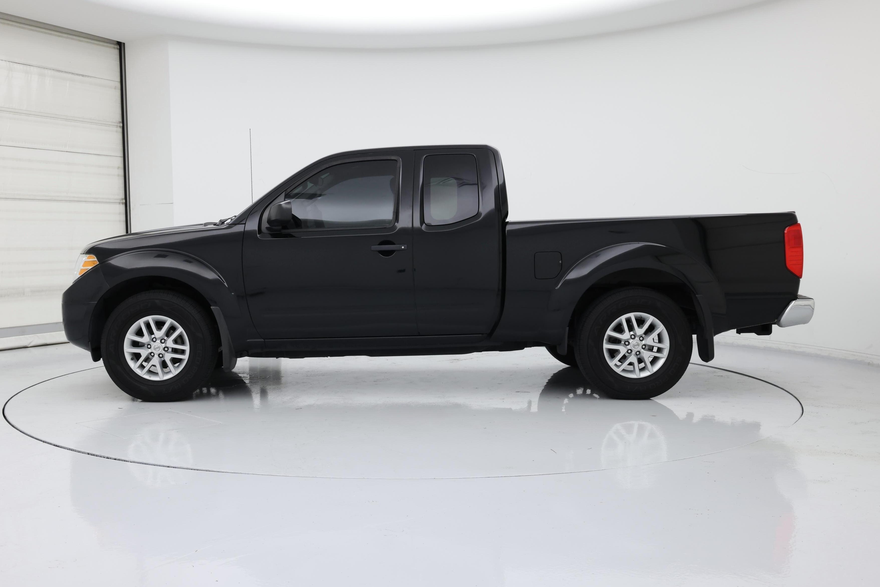 Thumbnail: 2017 Nissan Frontier - 3
