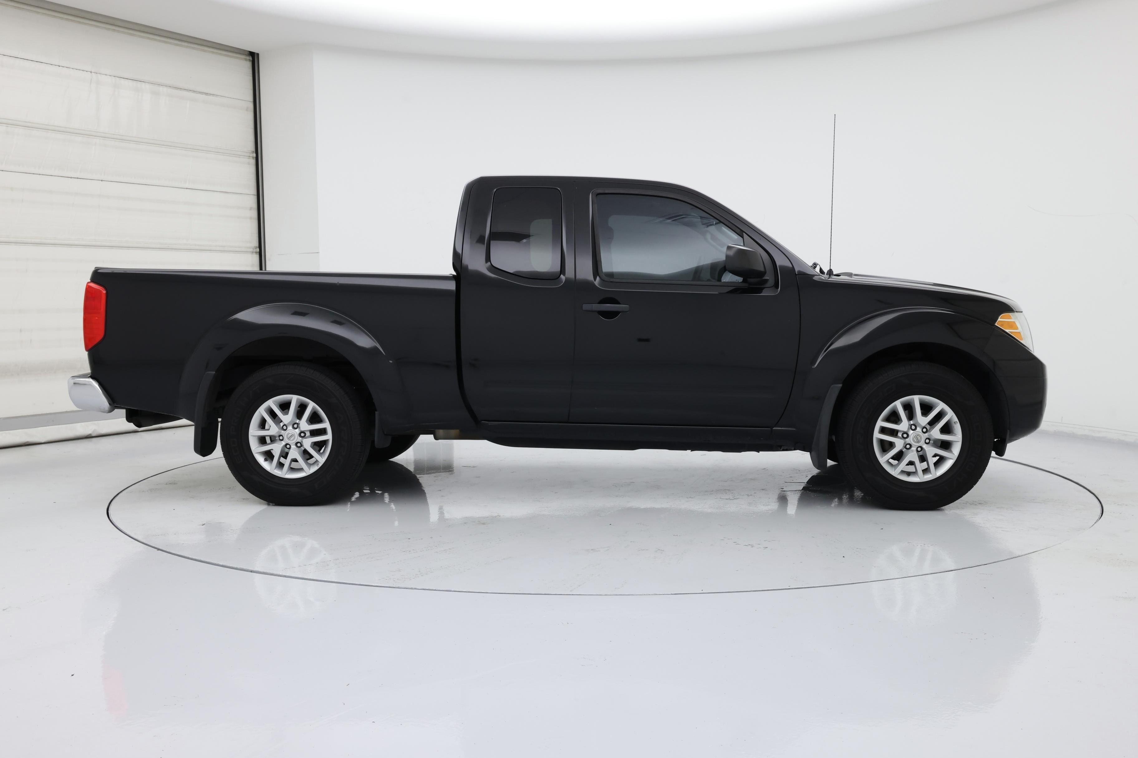 Thumbnail: 2017 Nissan Frontier - 7