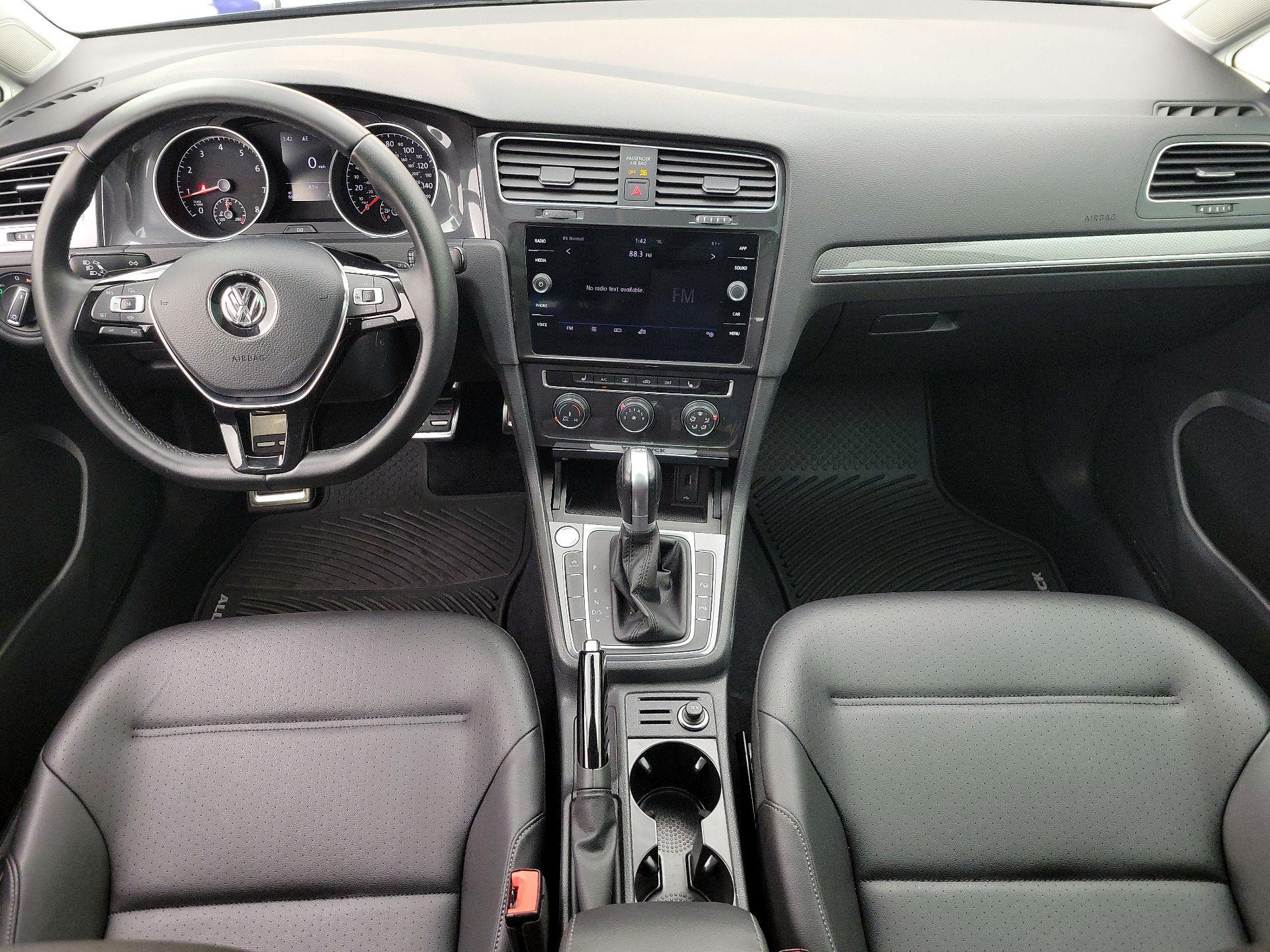 Thumbnail: 2019 Volkswagen Golf - 9