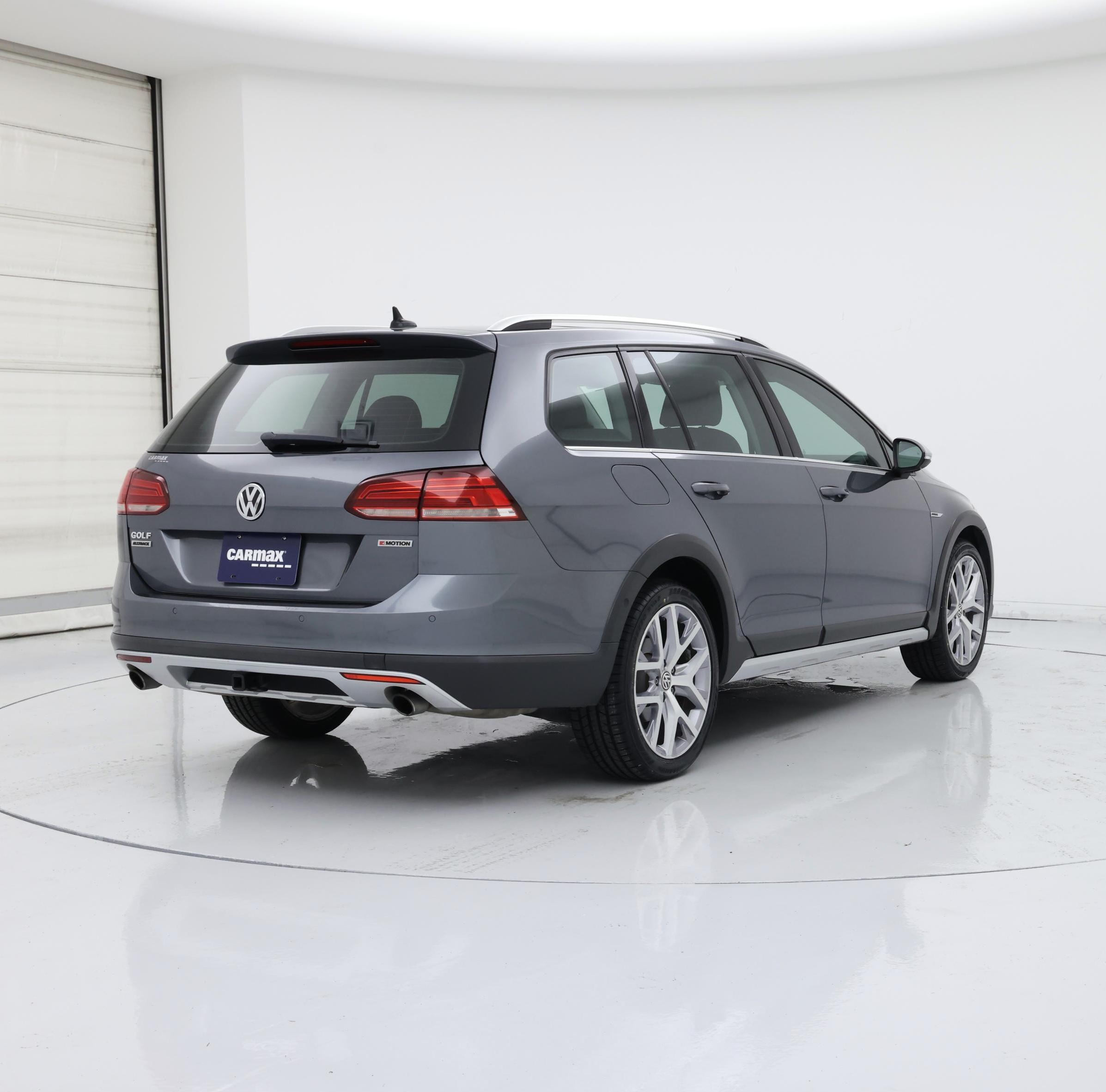 Thumbnail: 2019 Volkswagen Golf - 8