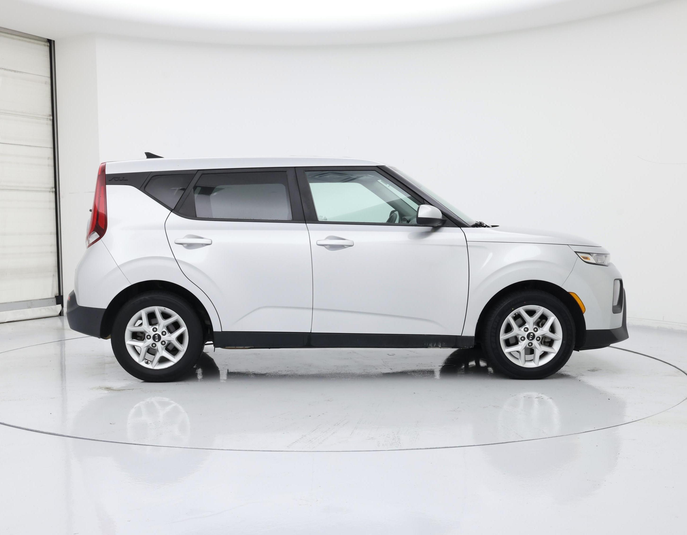 Thumbnail: 2020 Kia Soul - 7