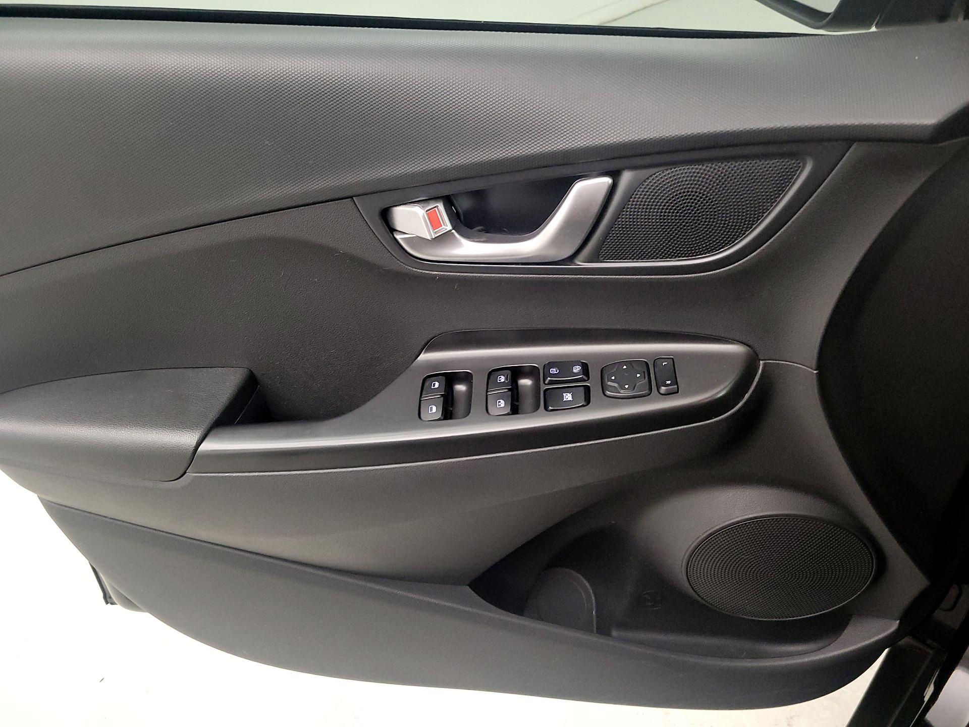 Thumbnail: 2023 Hyundai Kona - 12