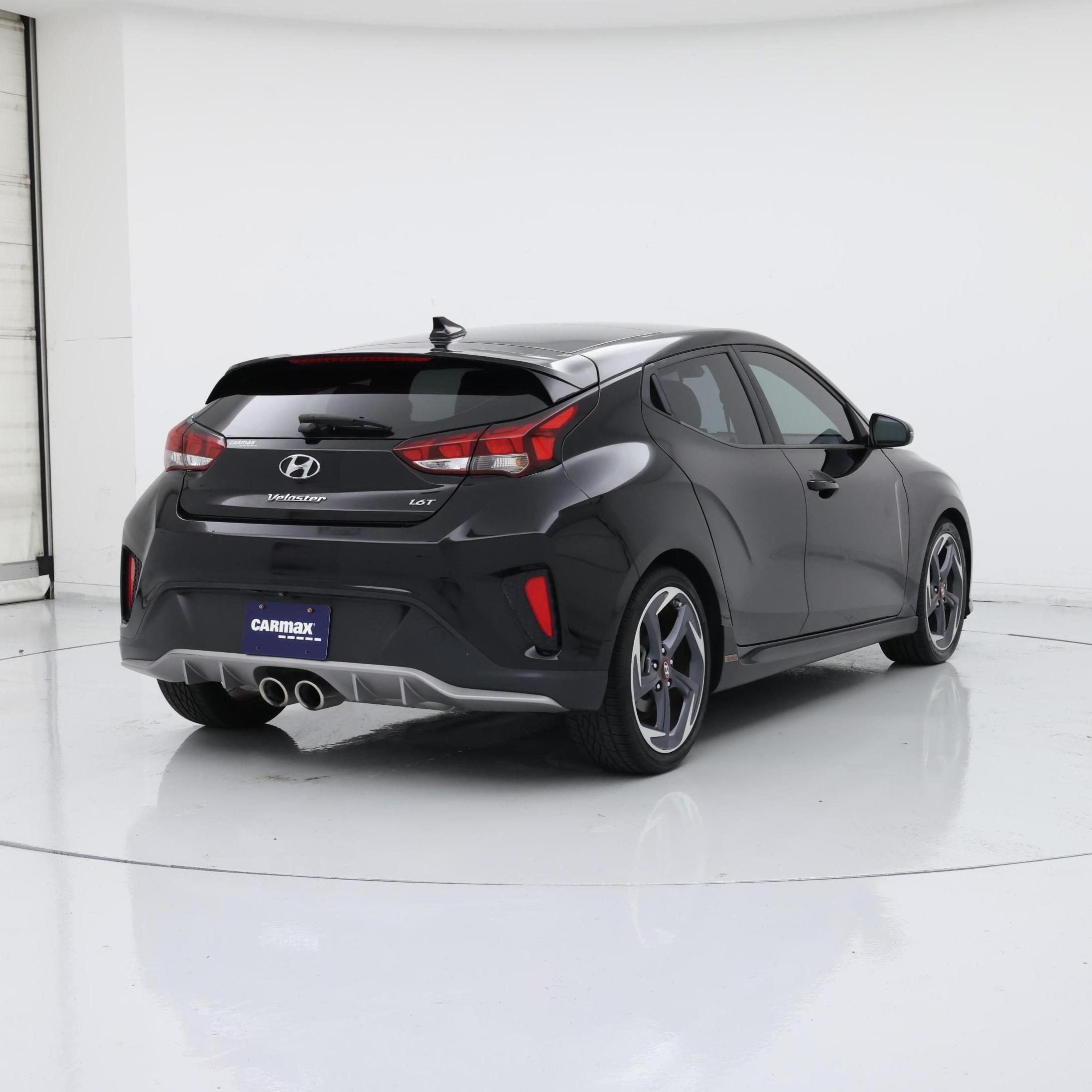 Thumbnail: 2019 Hyundai Veloster - 8