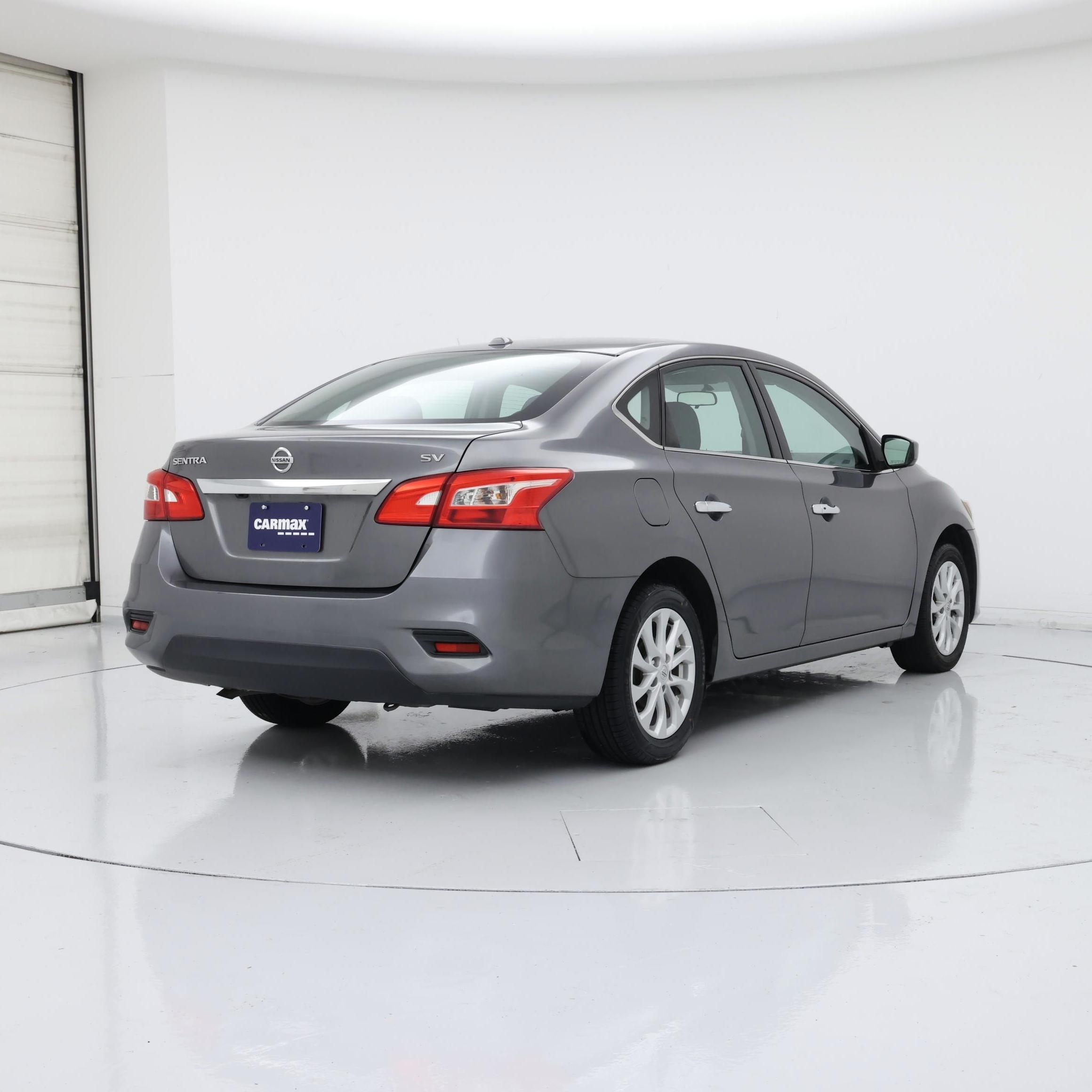 Thumbnail: 2019 Nissan Sentra - 8