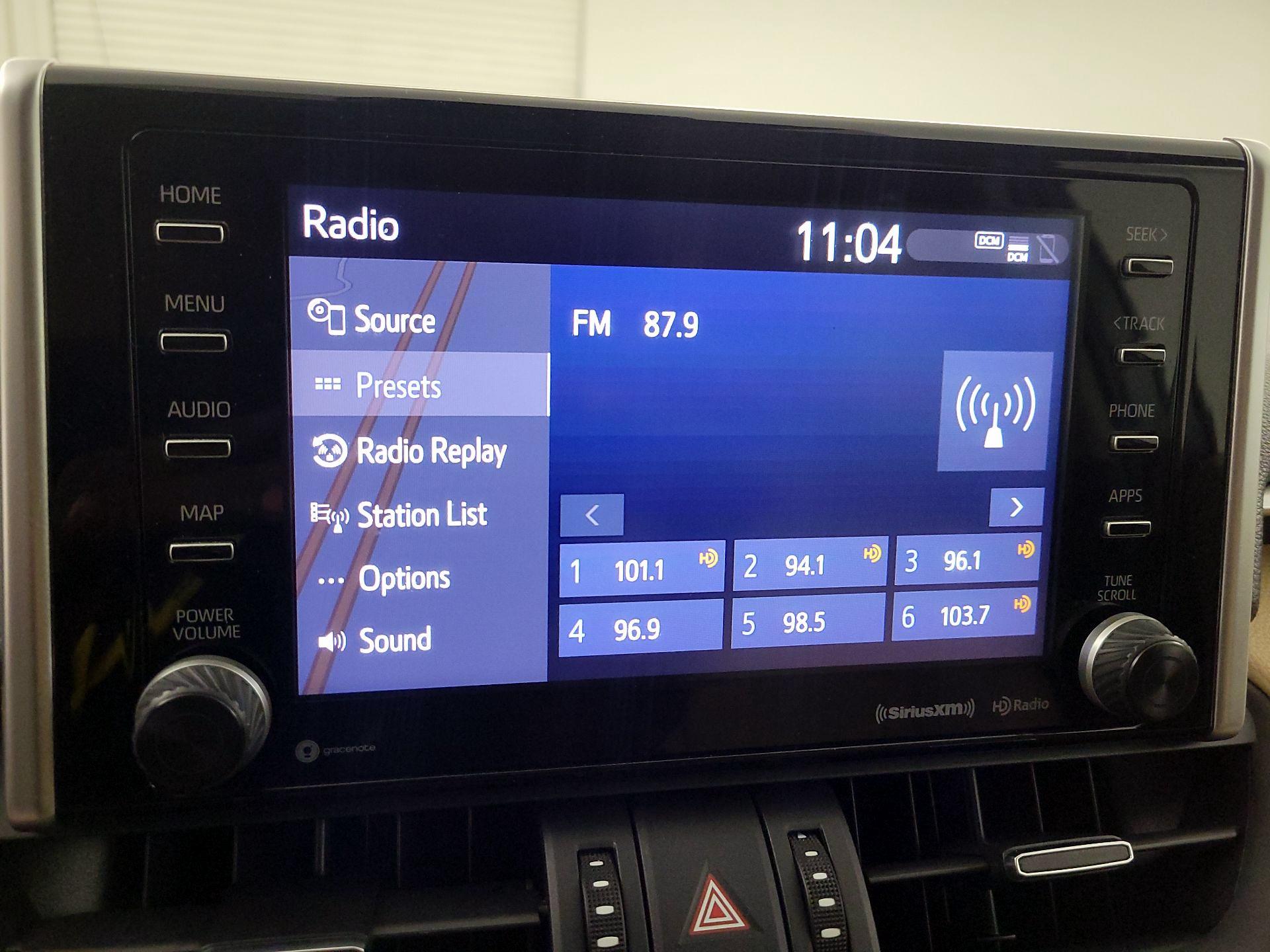 Thumbnail: 2019 Toyota RAV4 - 16
