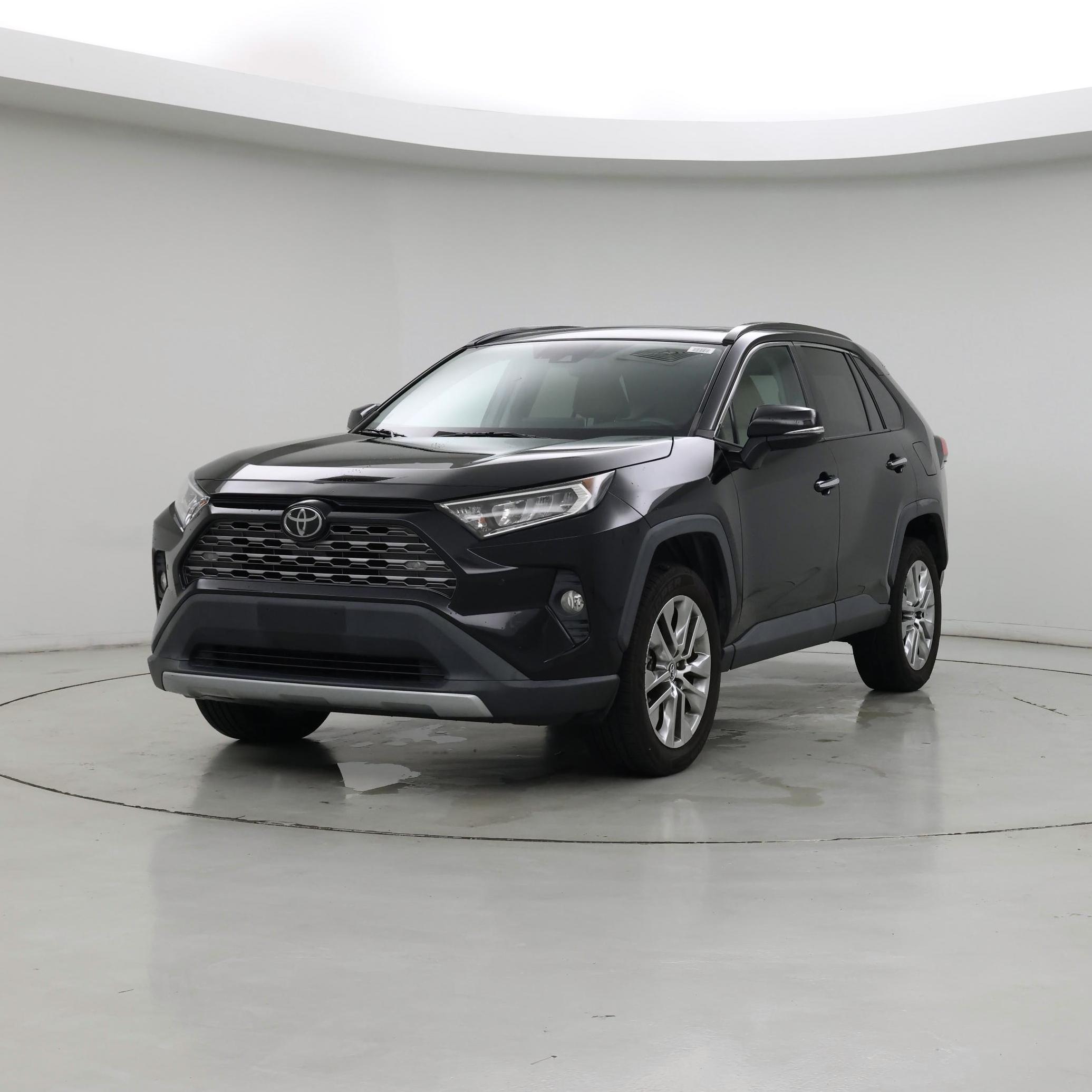 Thumbnail: 2019 Toyota RAV4 - 4