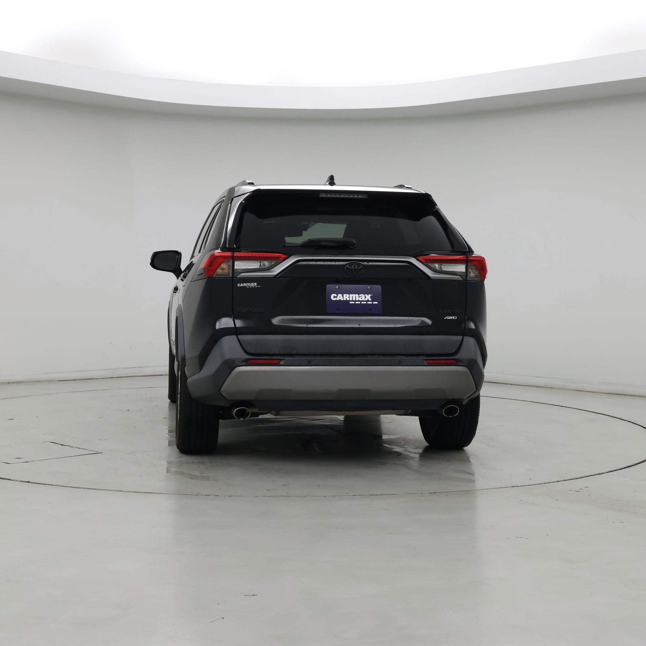 Thumbnail: 2019 Toyota RAV4 - 6