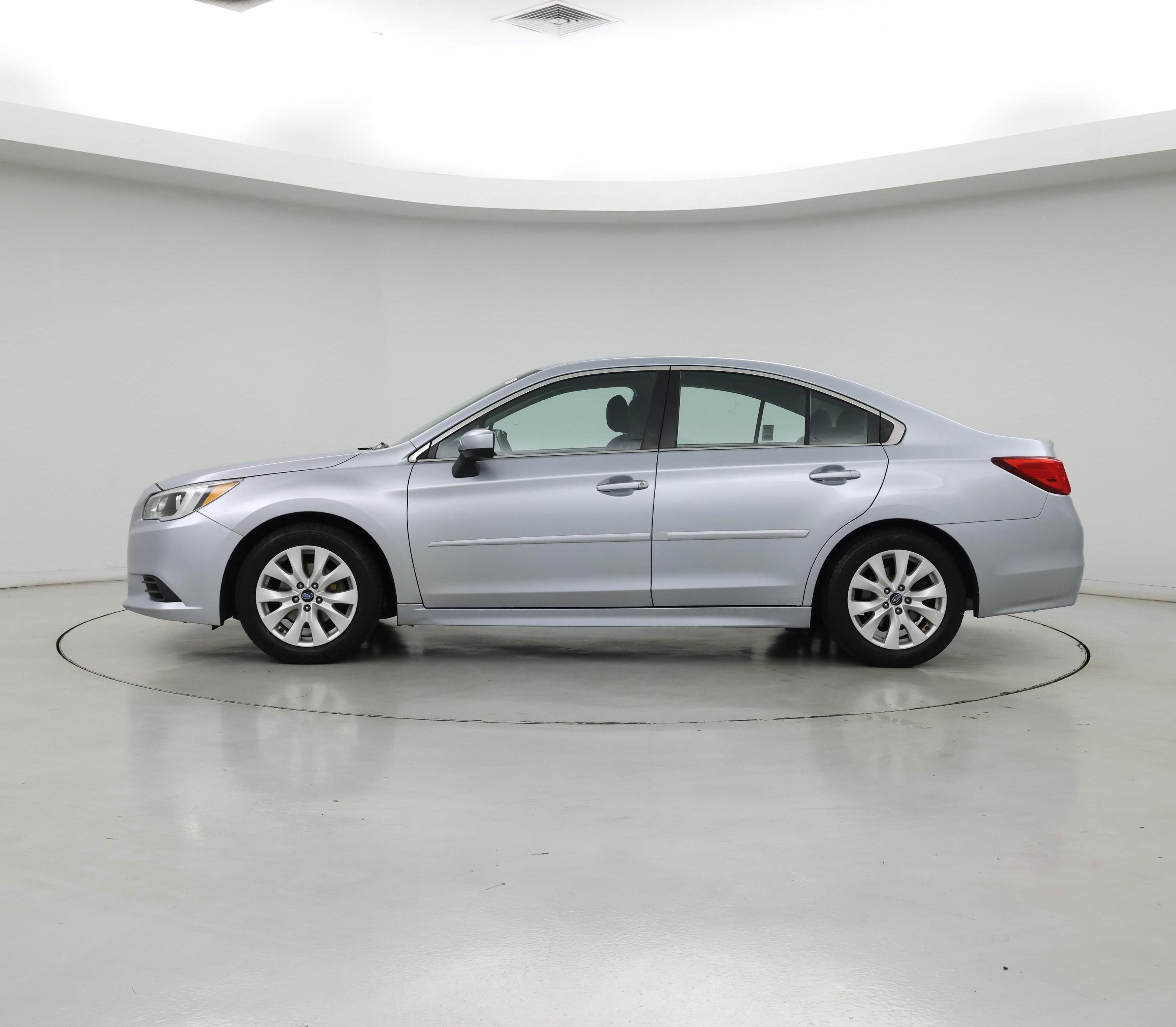Thumbnail: 2015 Subaru Legacy - 3