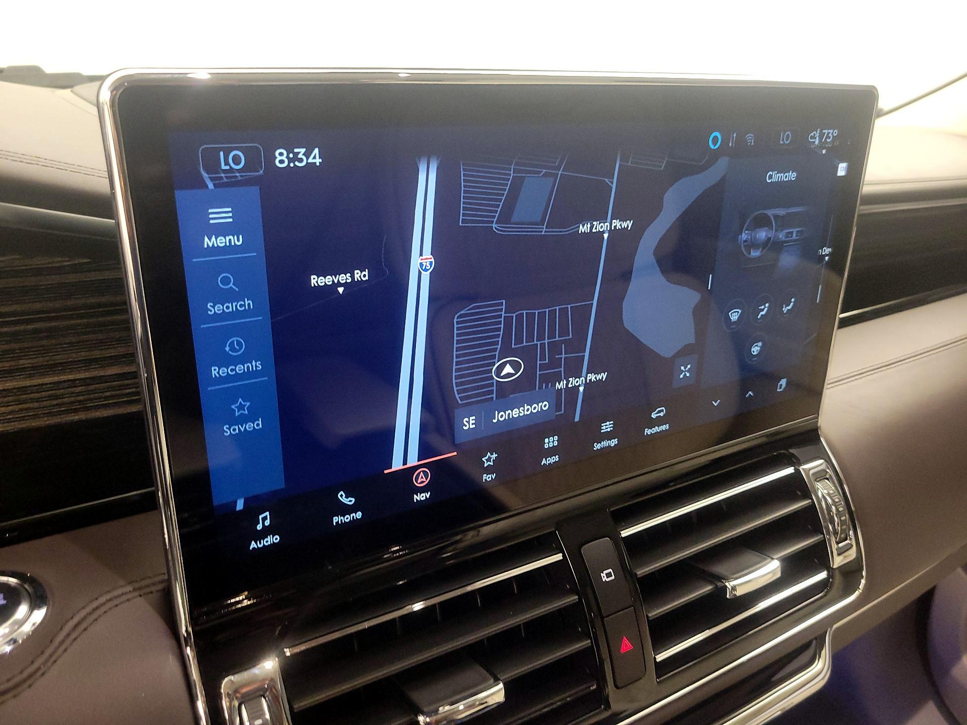 Thumbnail: 2024 Lincoln Navigator L - 14