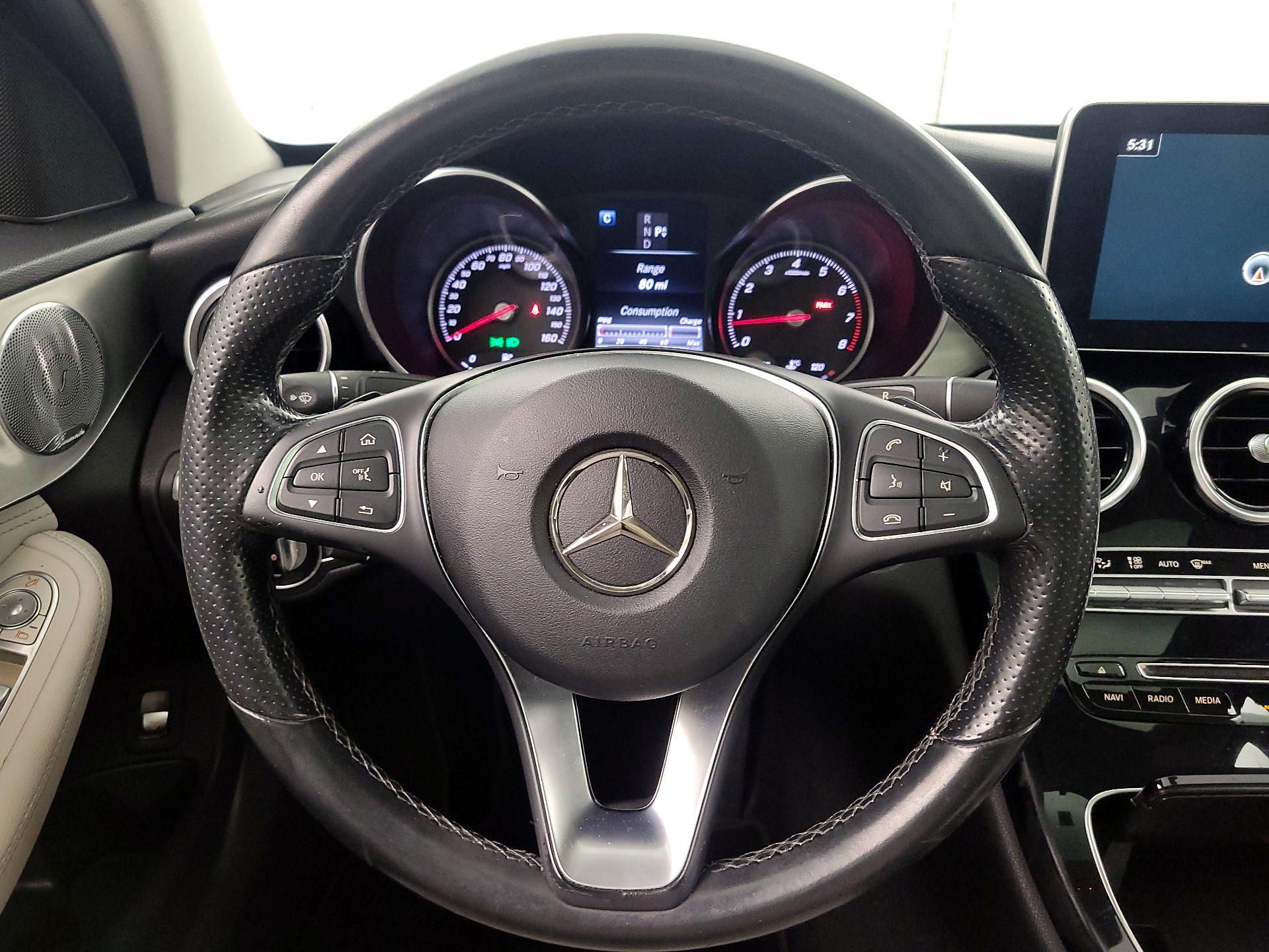 Thumbnail: 2016 Mercedes-Benz C-Class - 10