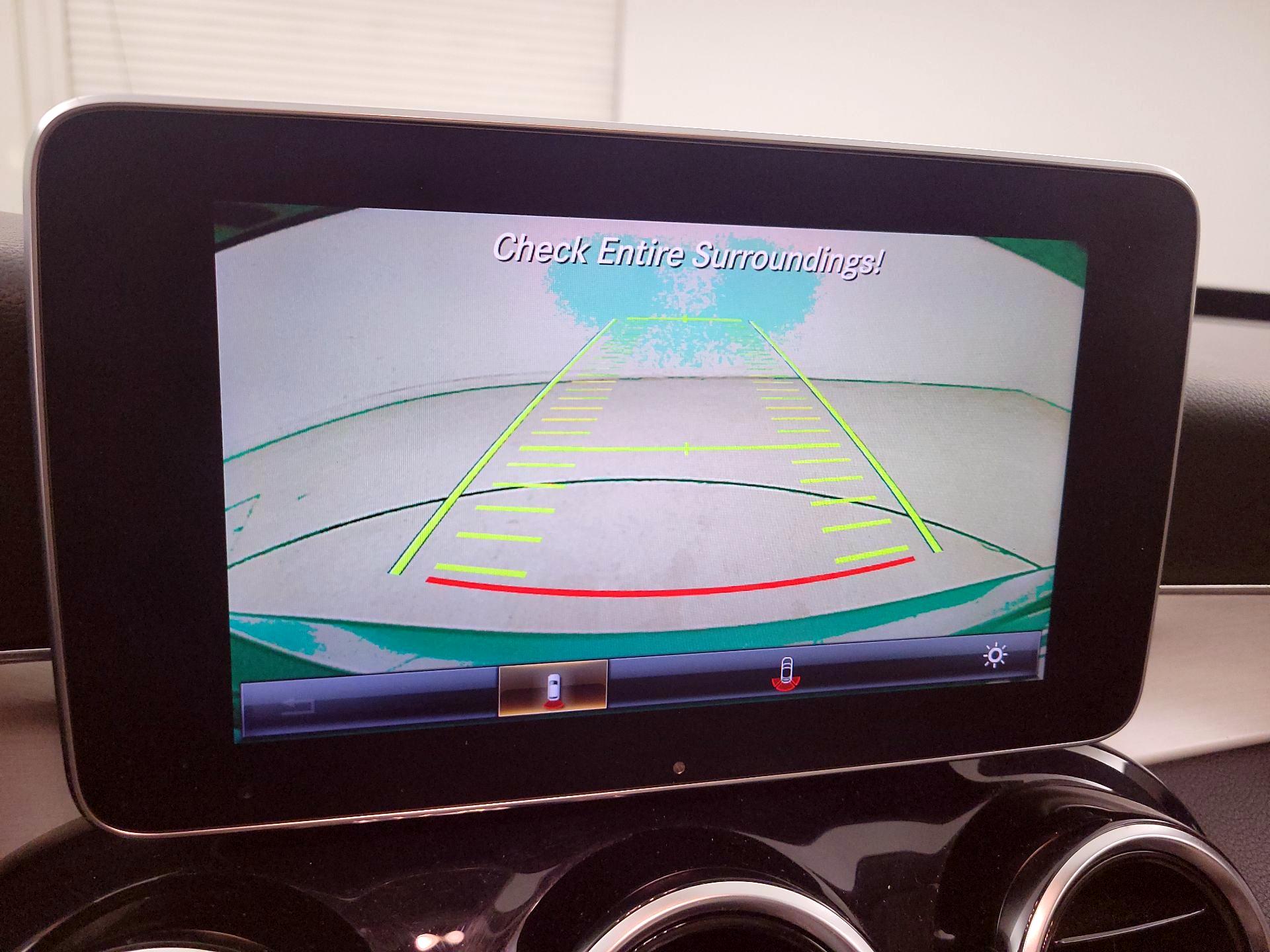 Thumbnail: 2016 Mercedes-Benz C-Class - 15