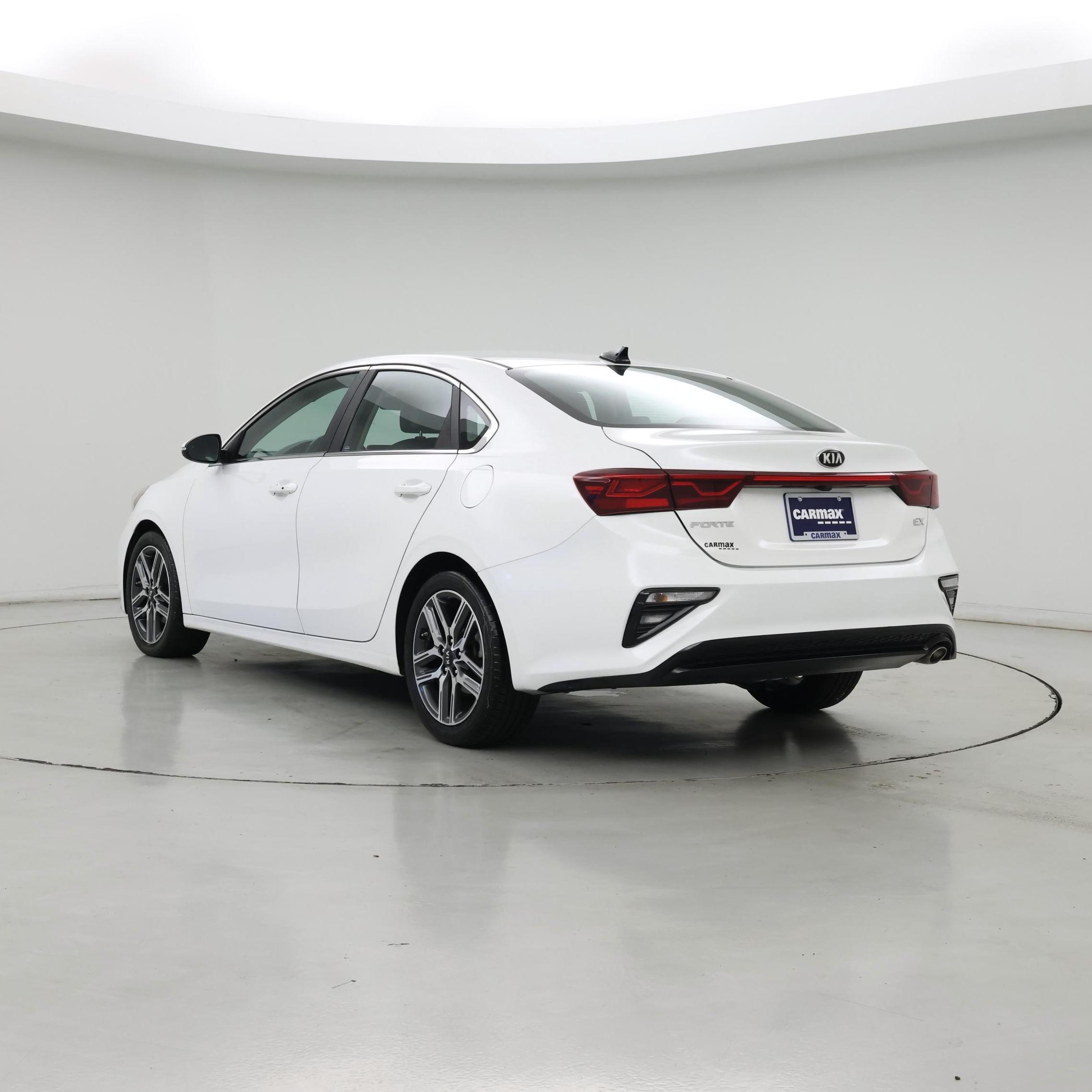 Thumbnail: 2020 Kia Forte - 2