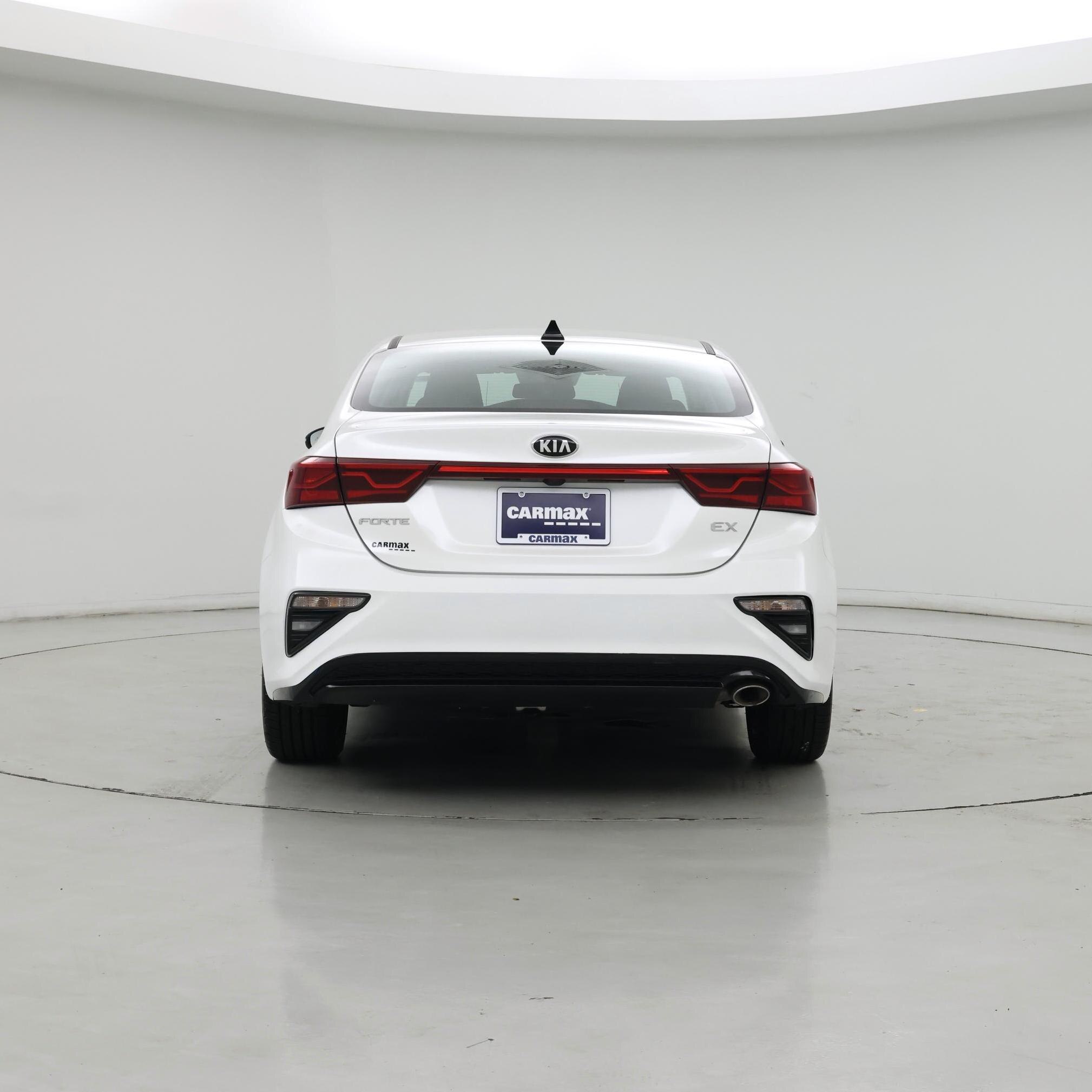Thumbnail: 2020 Kia Forte - 6