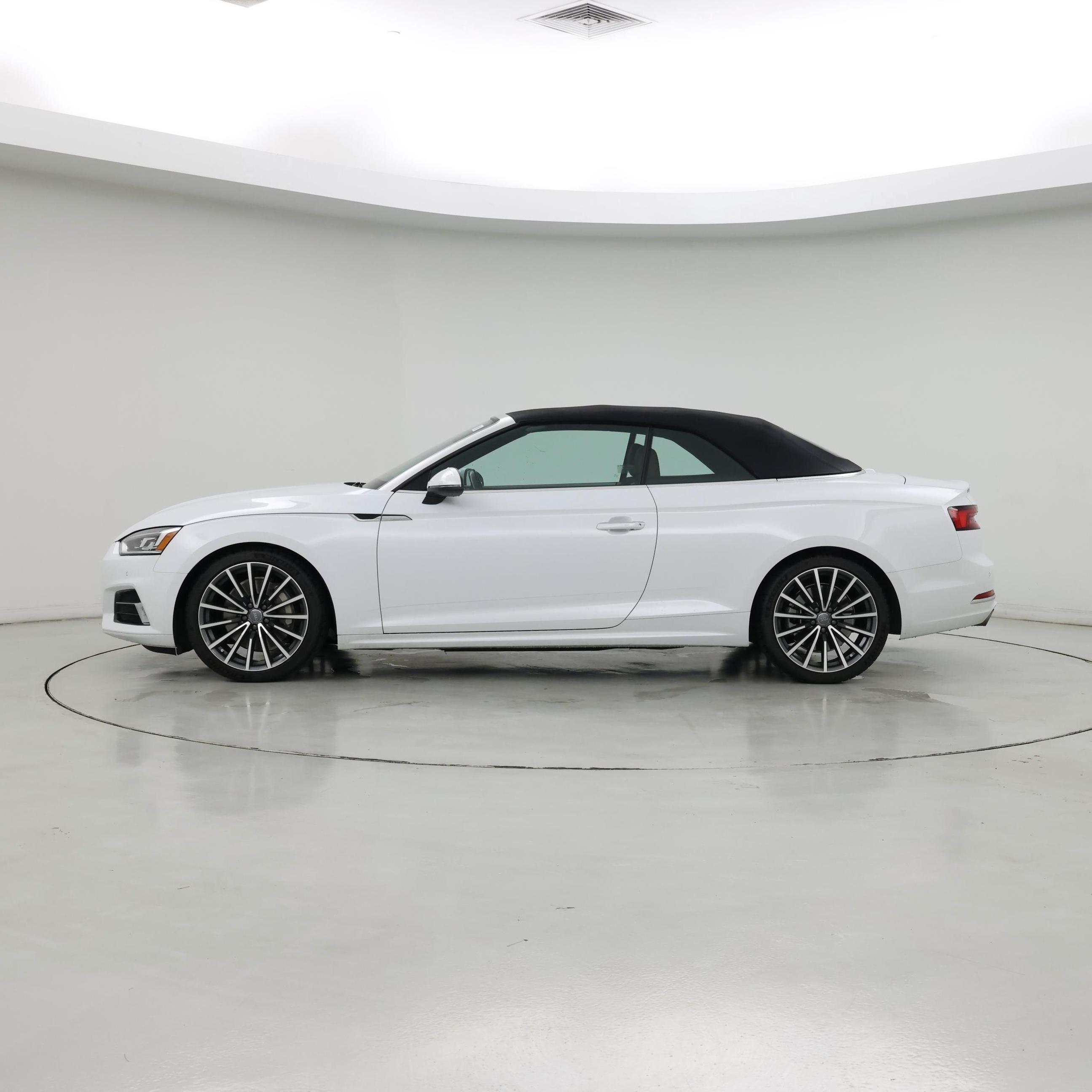 Thumbnail: 2019 Audi A5 - 3