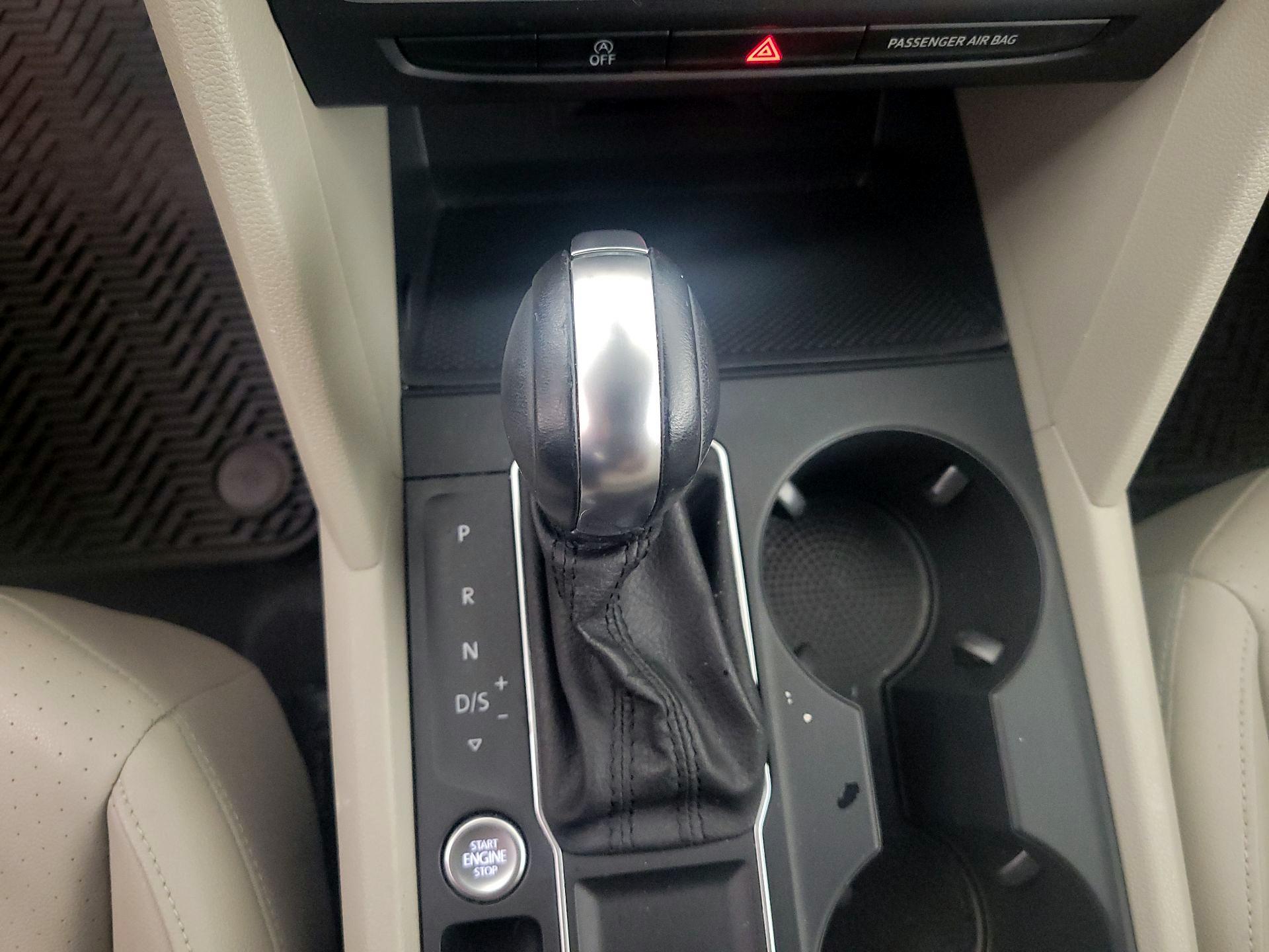 Thumbnail: 2019 Volkswagen Atlas - 17