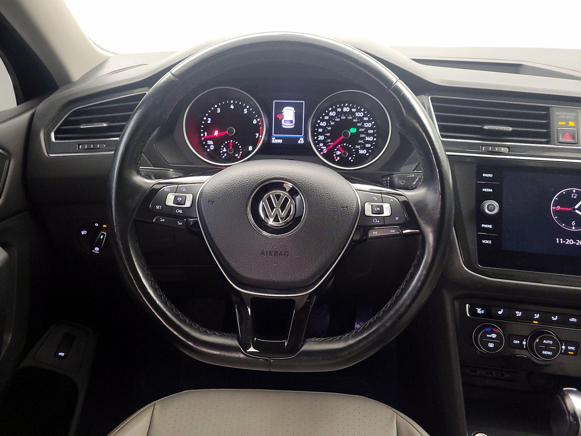 Thumbnail: 2018 Volkswagen Tiguan - 10