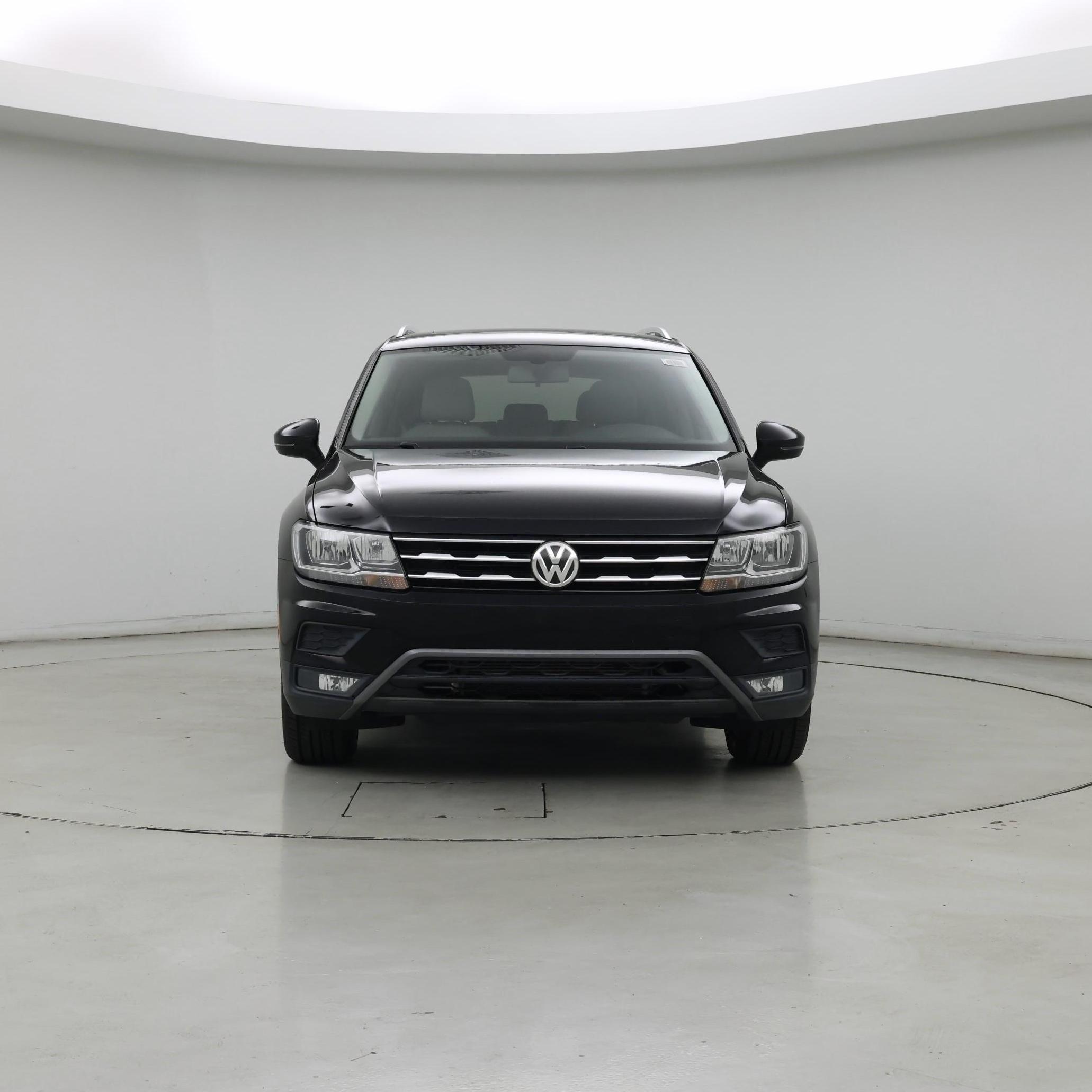 Thumbnail: 2018 Volkswagen Tiguan - 5