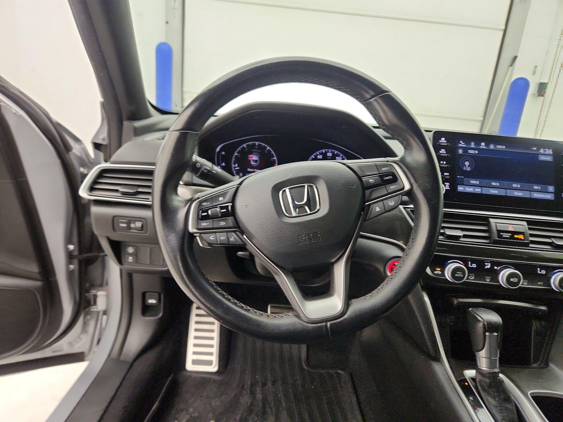 Thumbnail: 2022 Honda Accord - 10