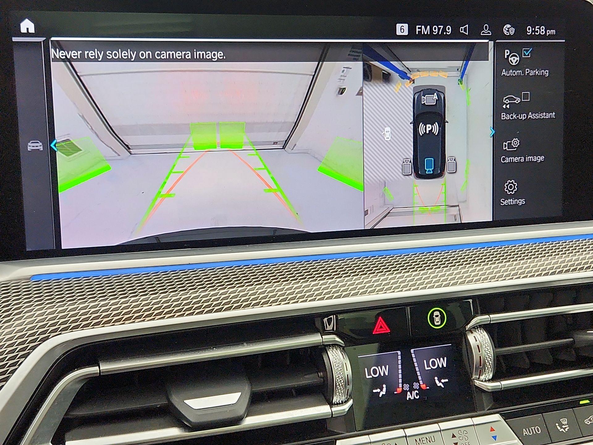 Thumbnail: 2022 BMW X5 - 15