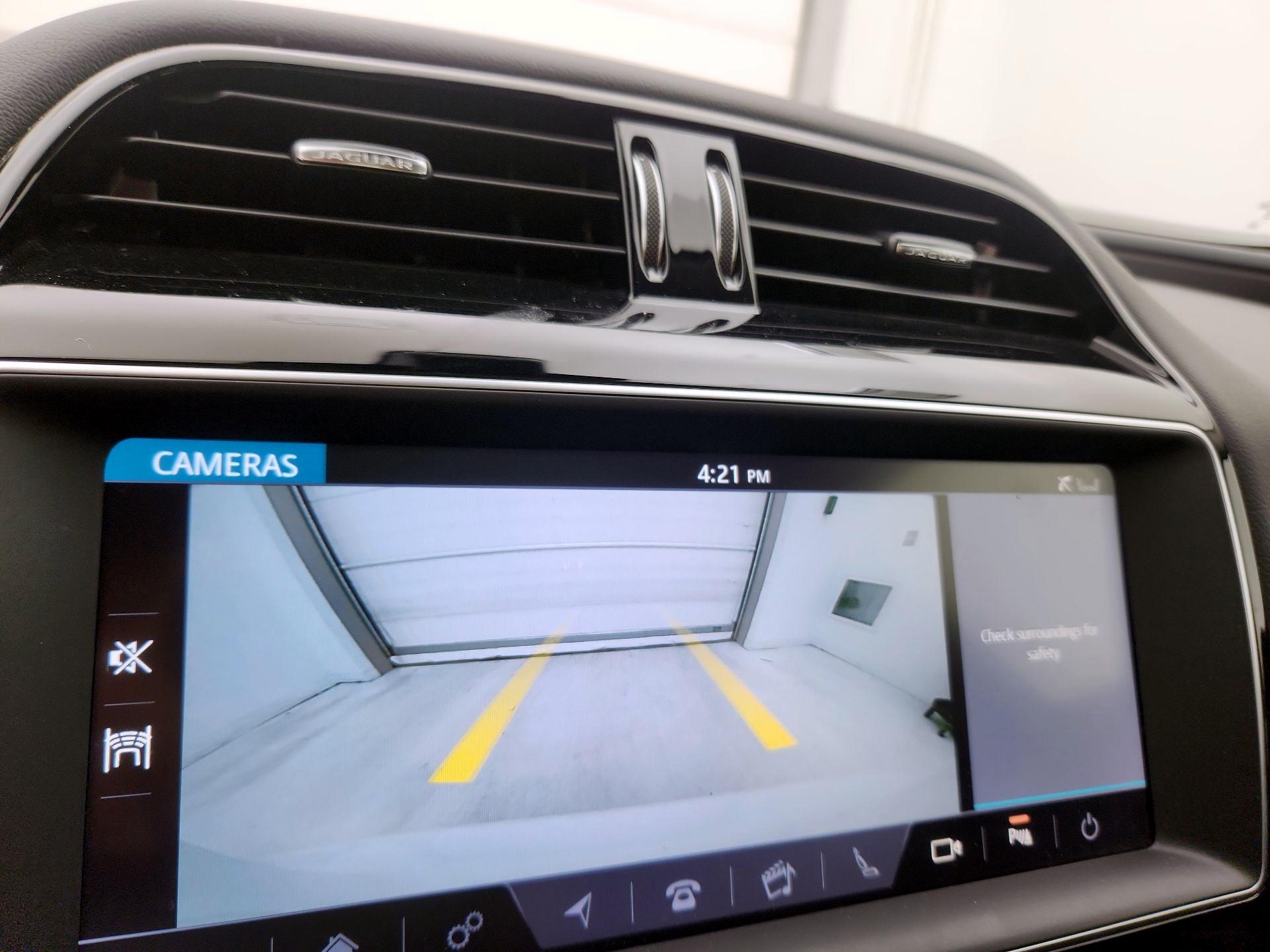 Thumbnail: 2019 Jaguar XE - 14