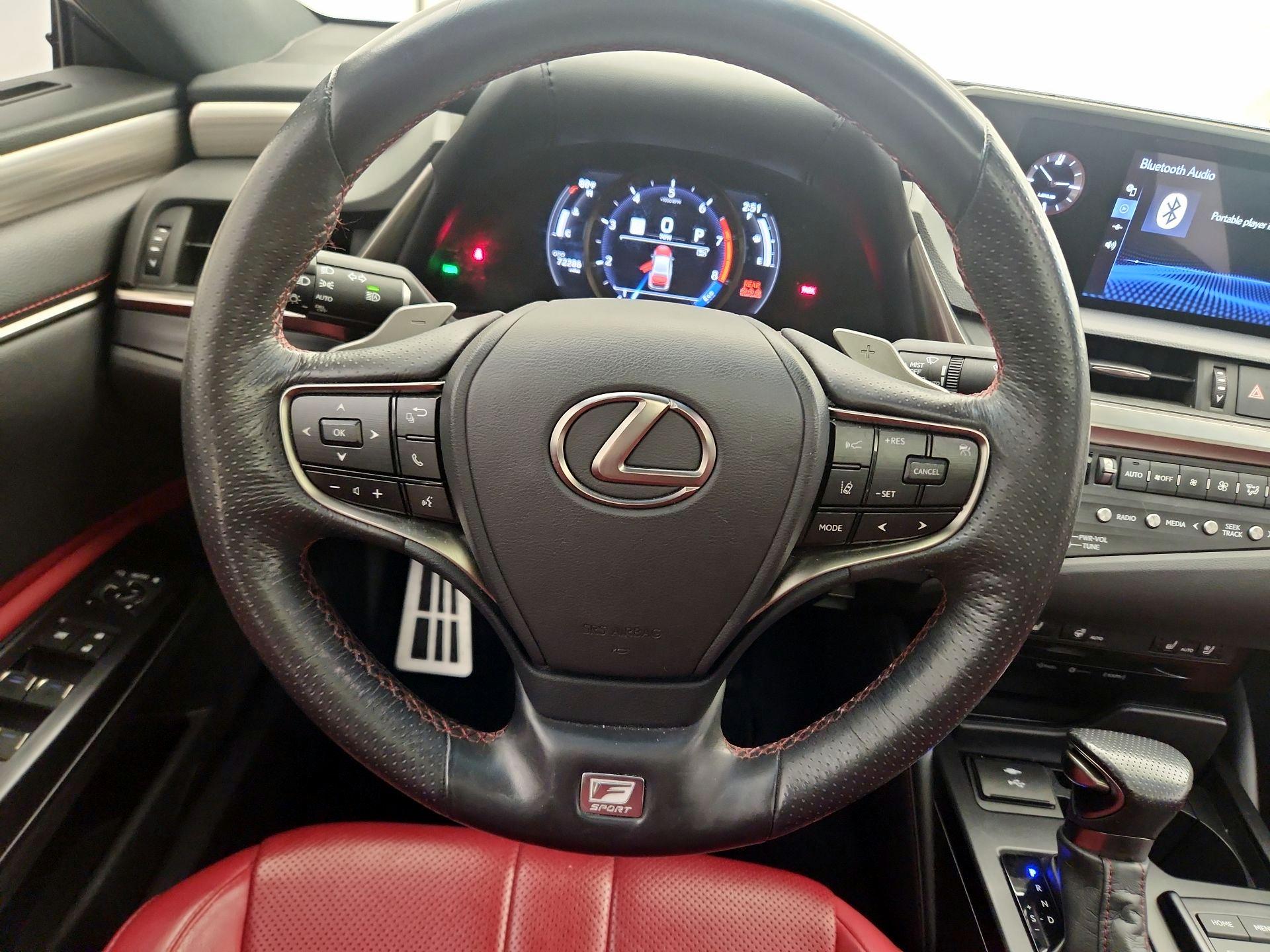 Thumbnail: 2021 Lexus ES - 10