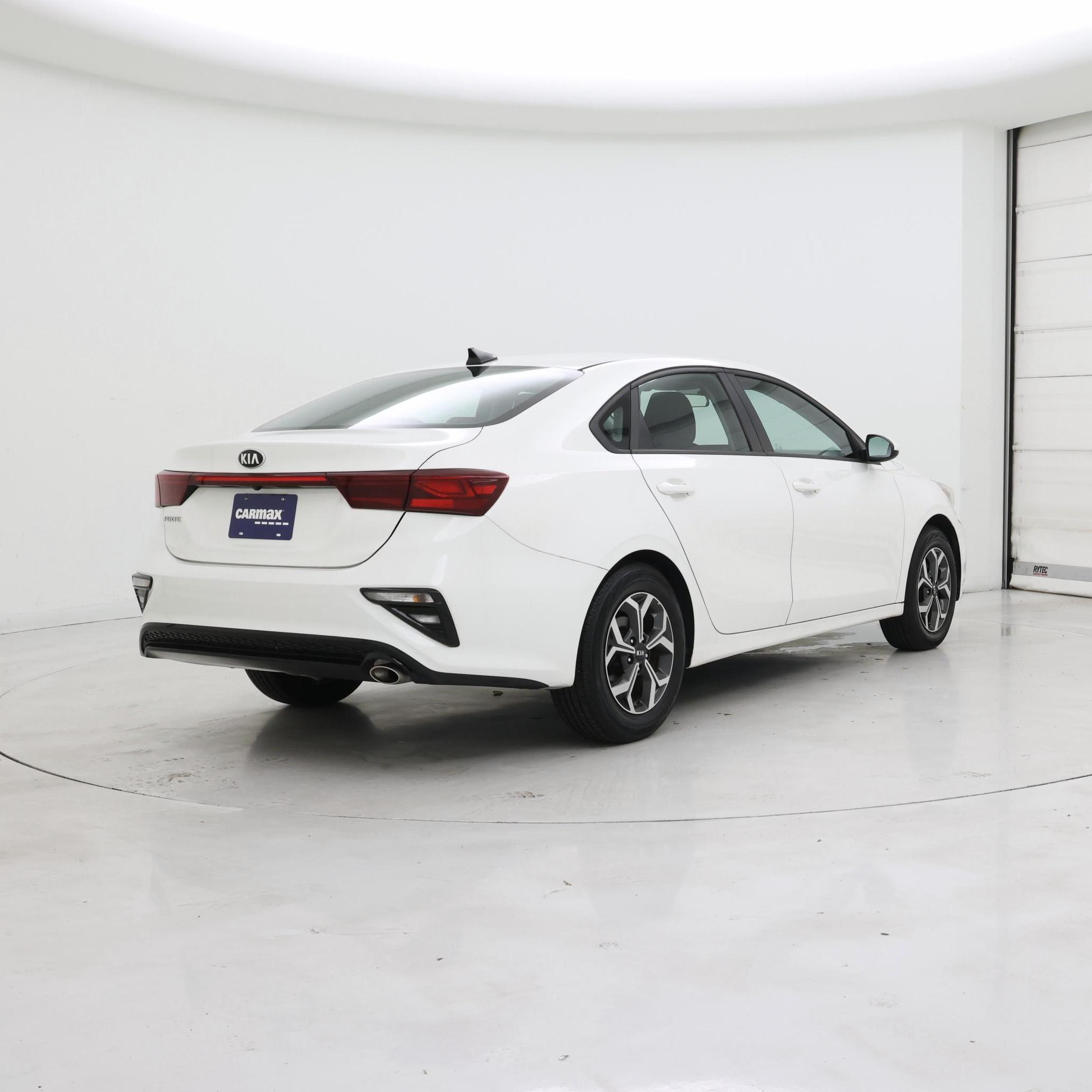 Thumbnail: 2019 Kia Forte - 8