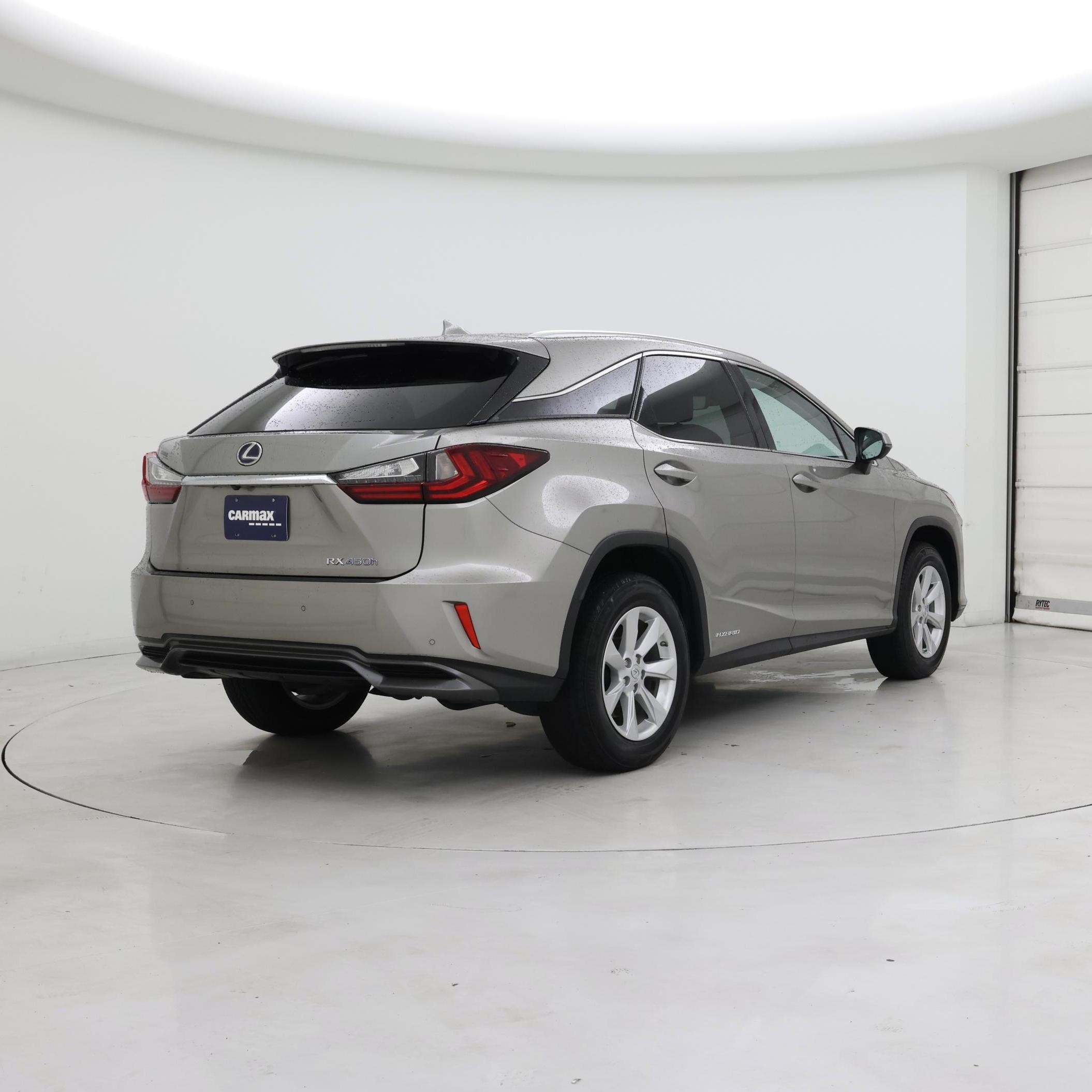 Thumbnail: 2017 Lexus RX - 8