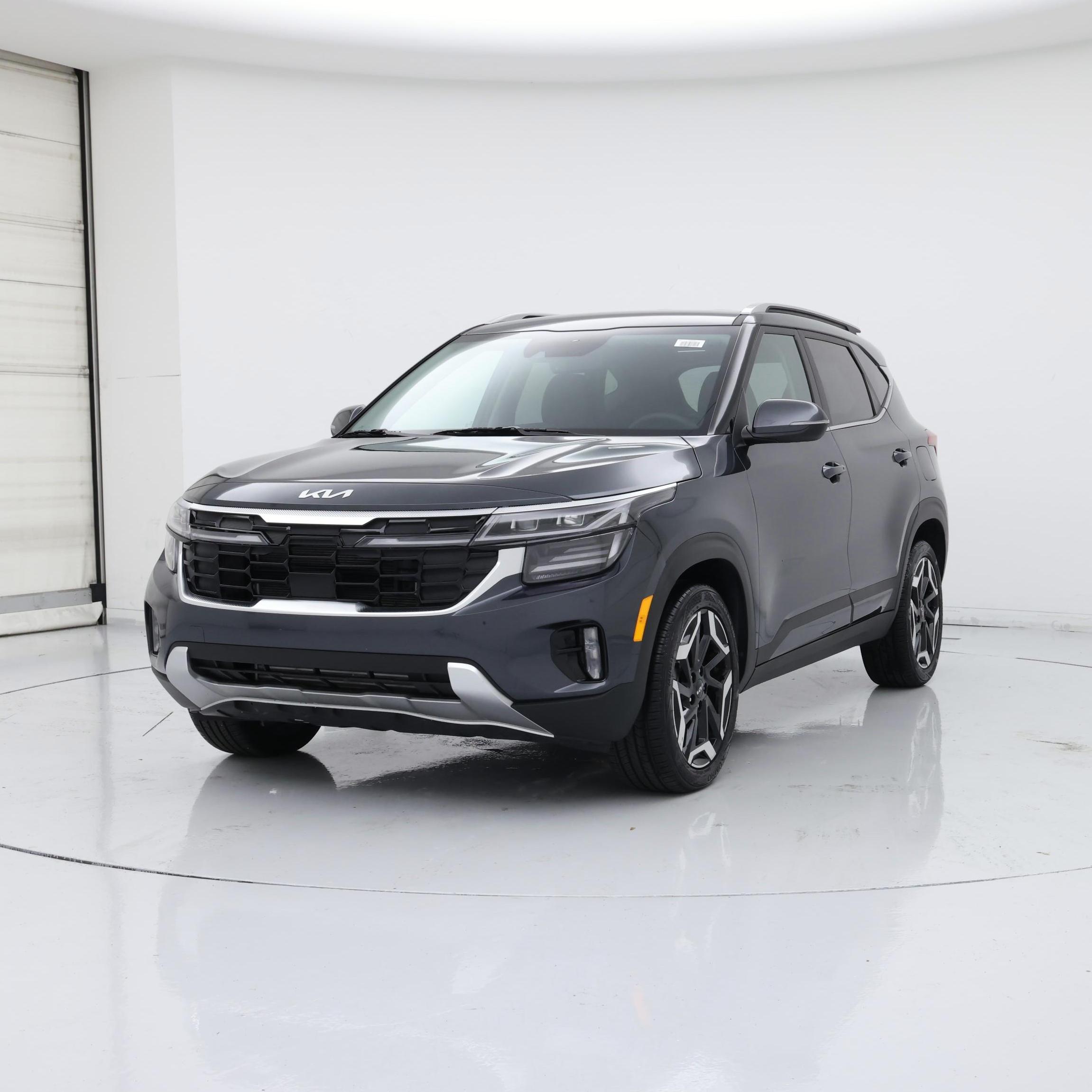Thumbnail: 2025 Kia Seltos - 4