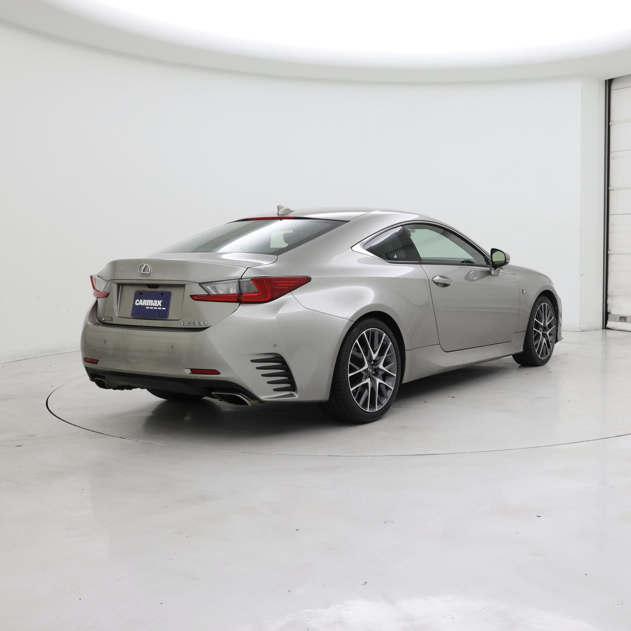 Thumbnail: 2018 Lexus RC - 8