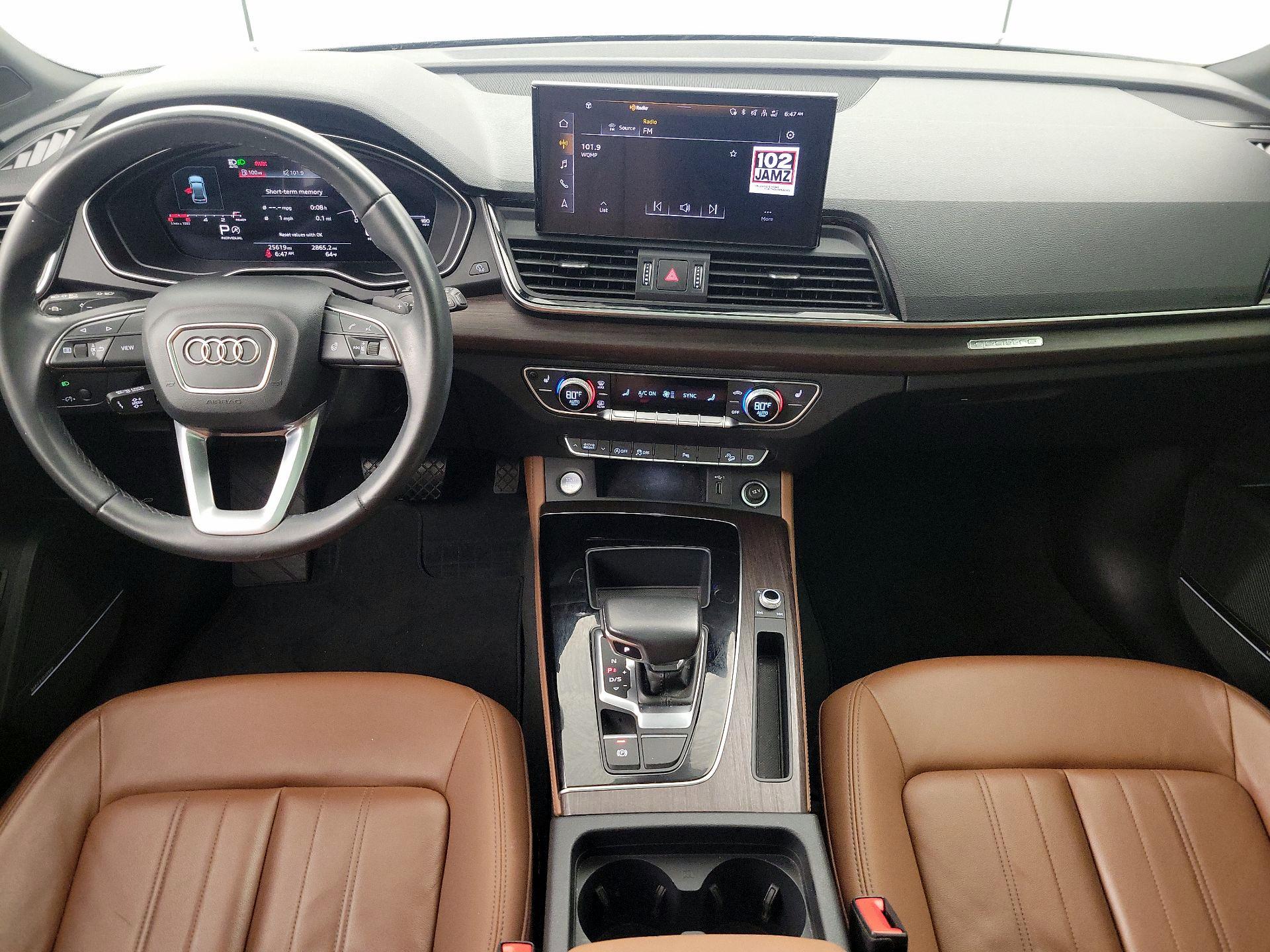 Thumbnail: 2023 Audi Q5 - 9