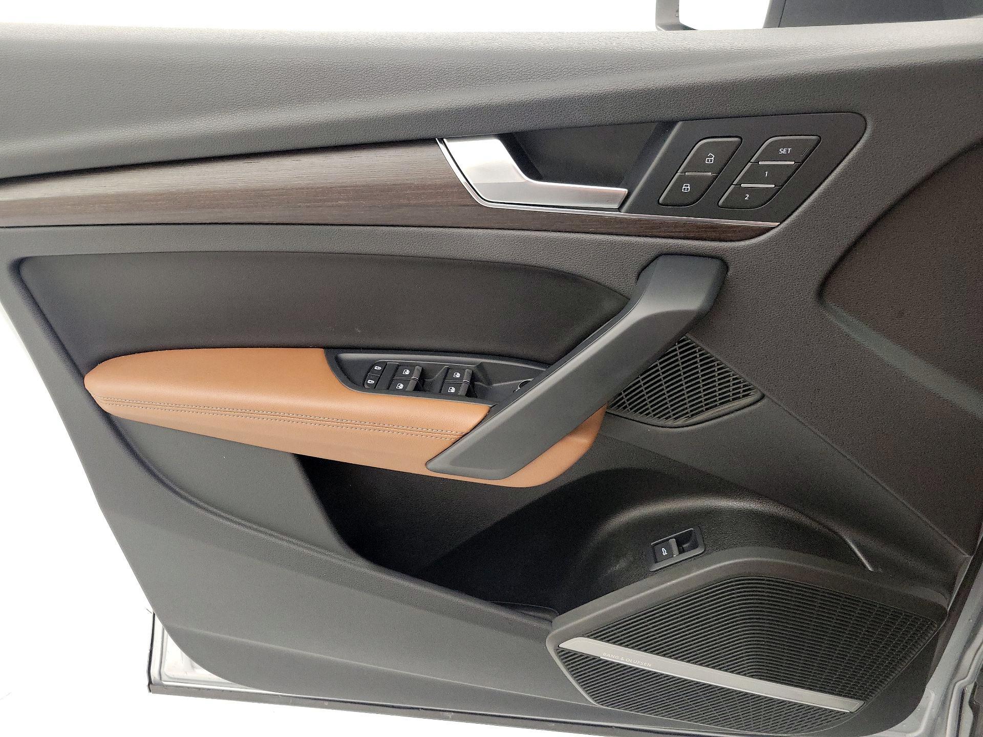 Thumbnail: 2023 Audi Q5 - 12